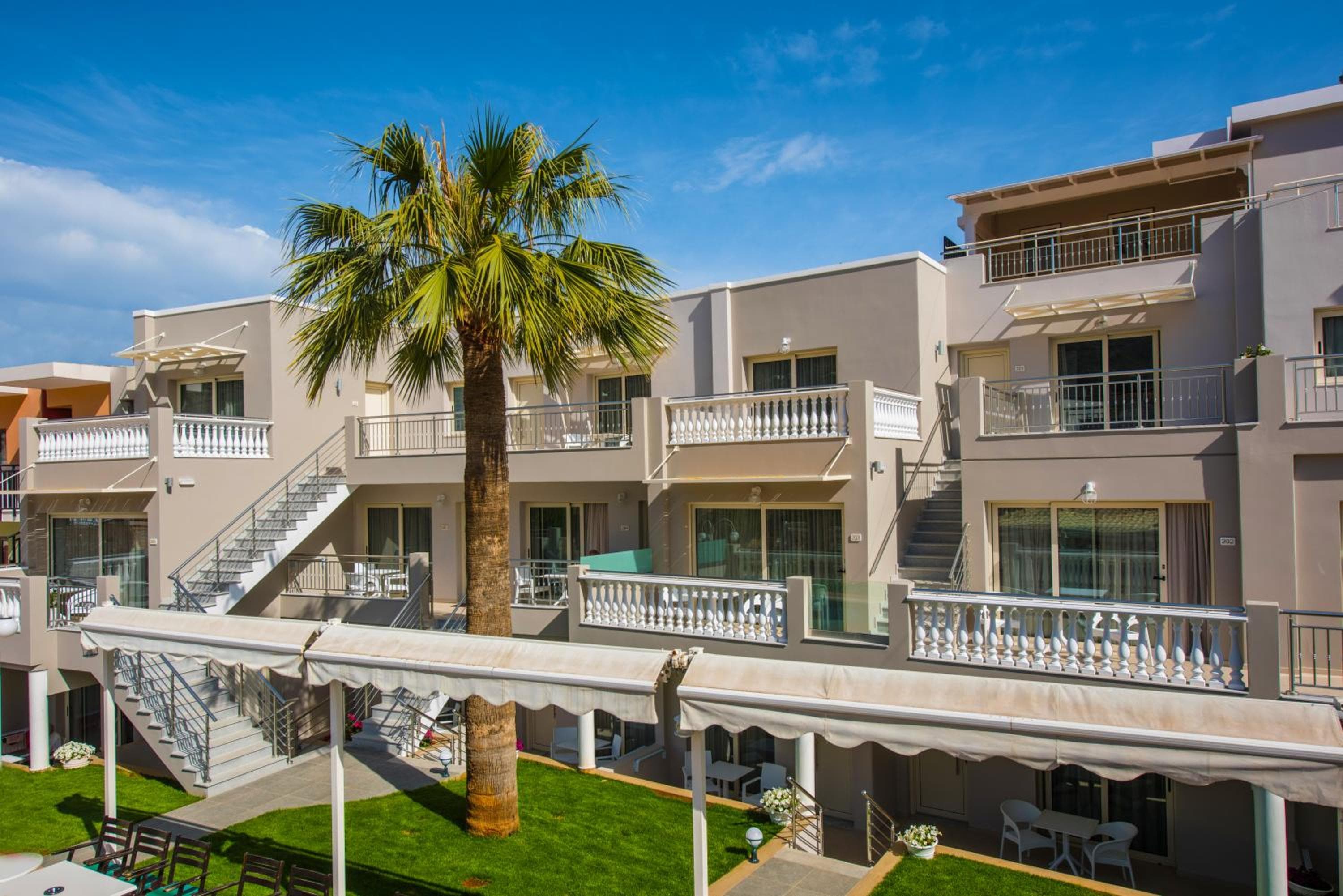Sarpidon Apartments, Malia