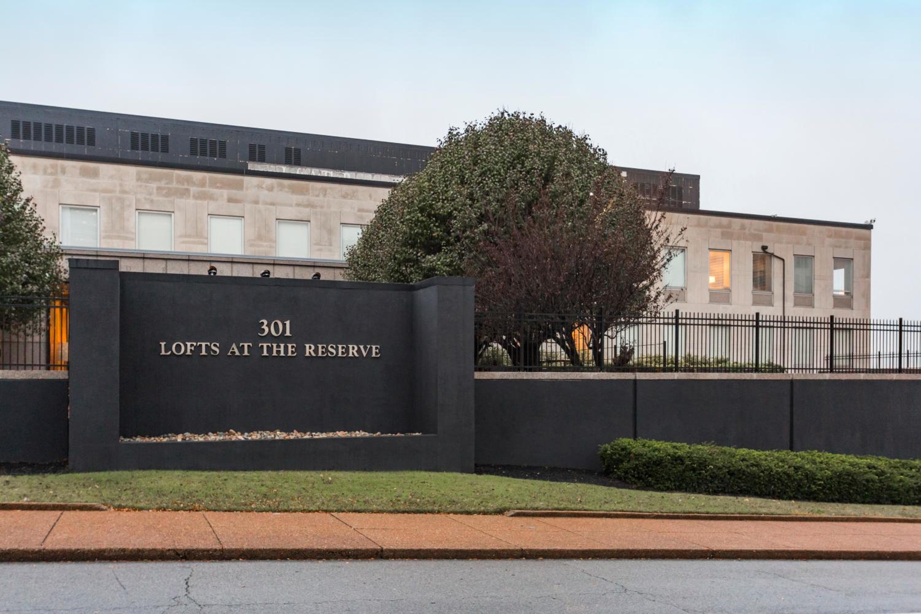 The Nashville Reserve, by Oliver, Nashville