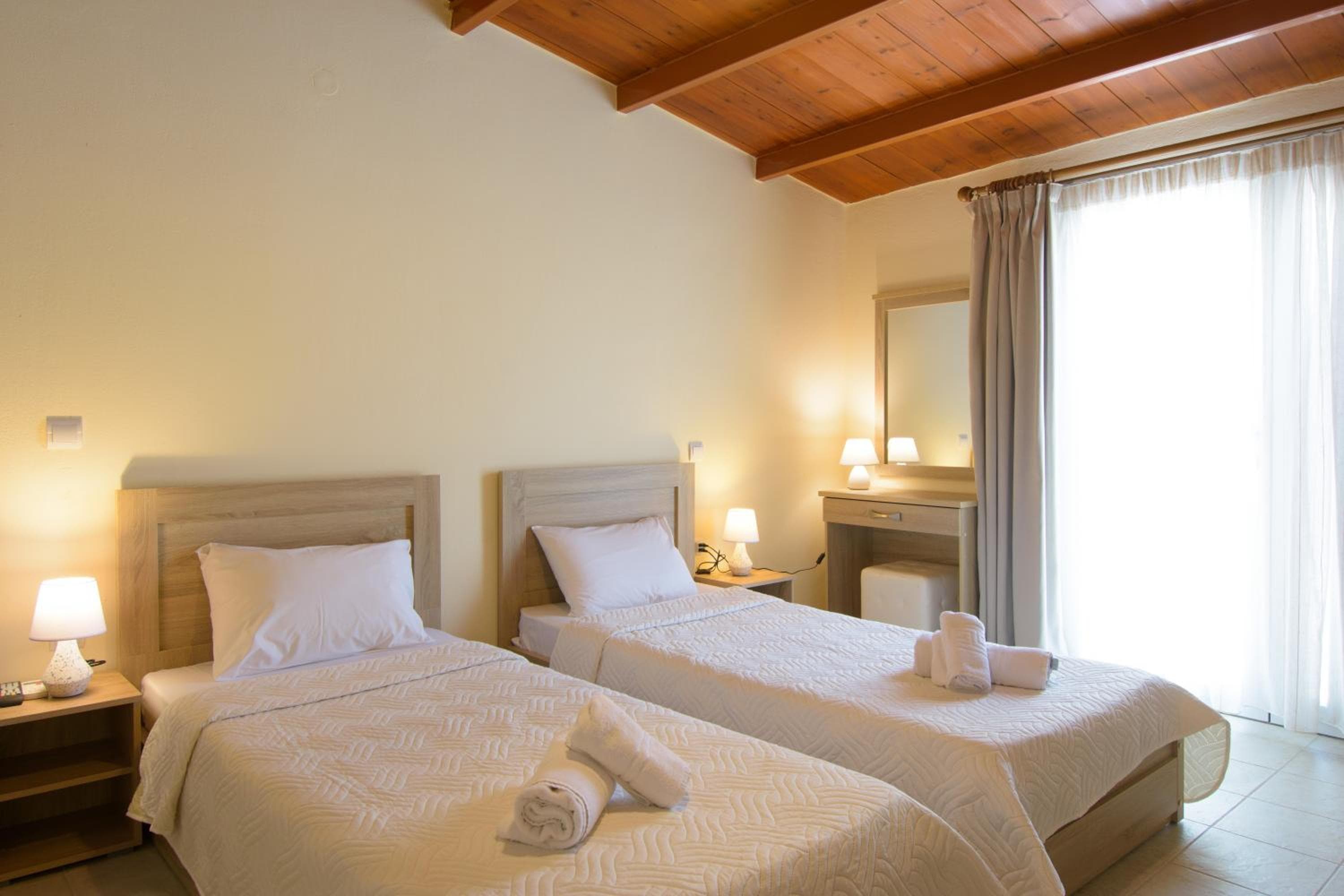 Ammoudara Beach Hotel Apartments, Agios Nikolaos, photo 3