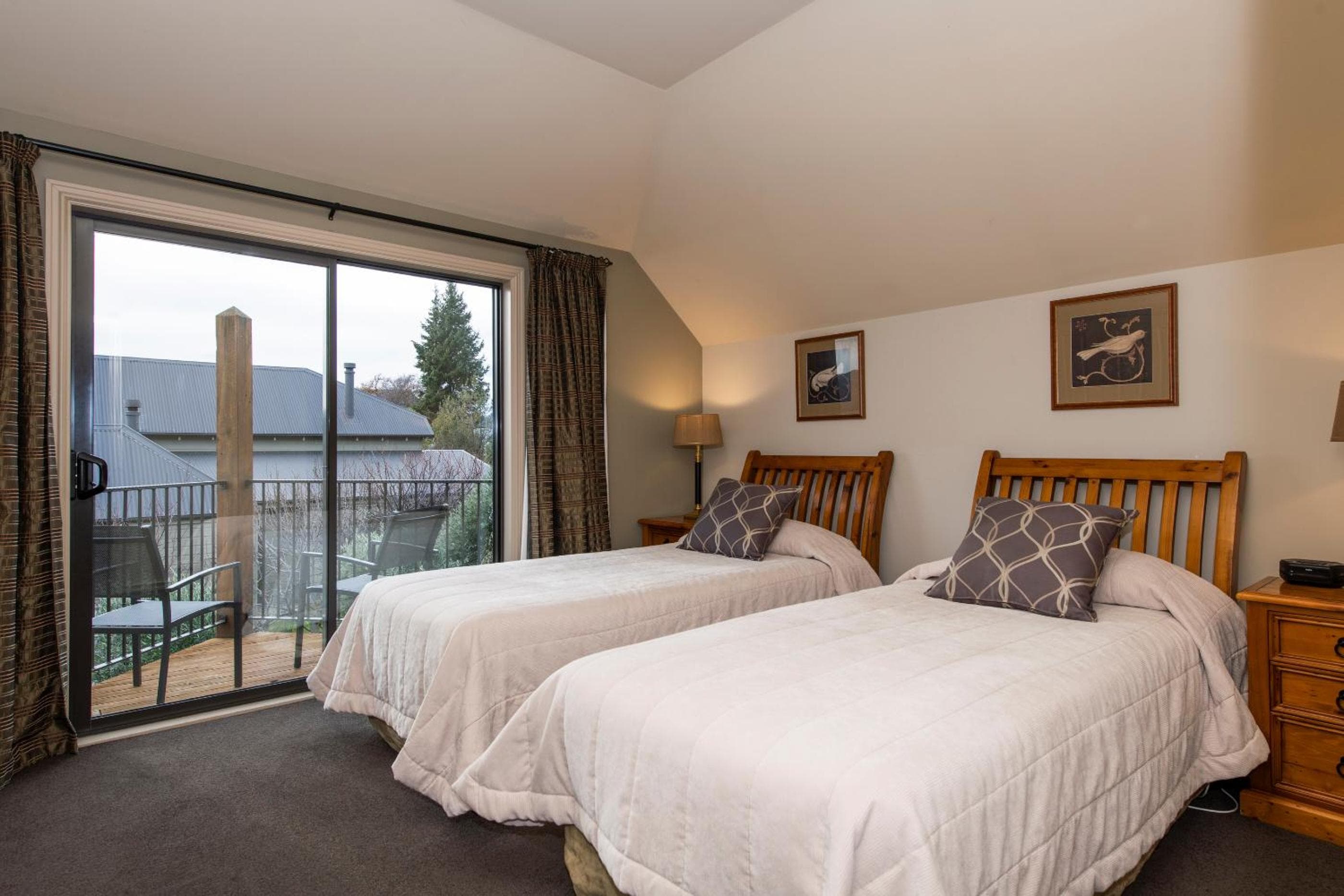 Wanaka Luxury Apartments, Wanaka, photo 4