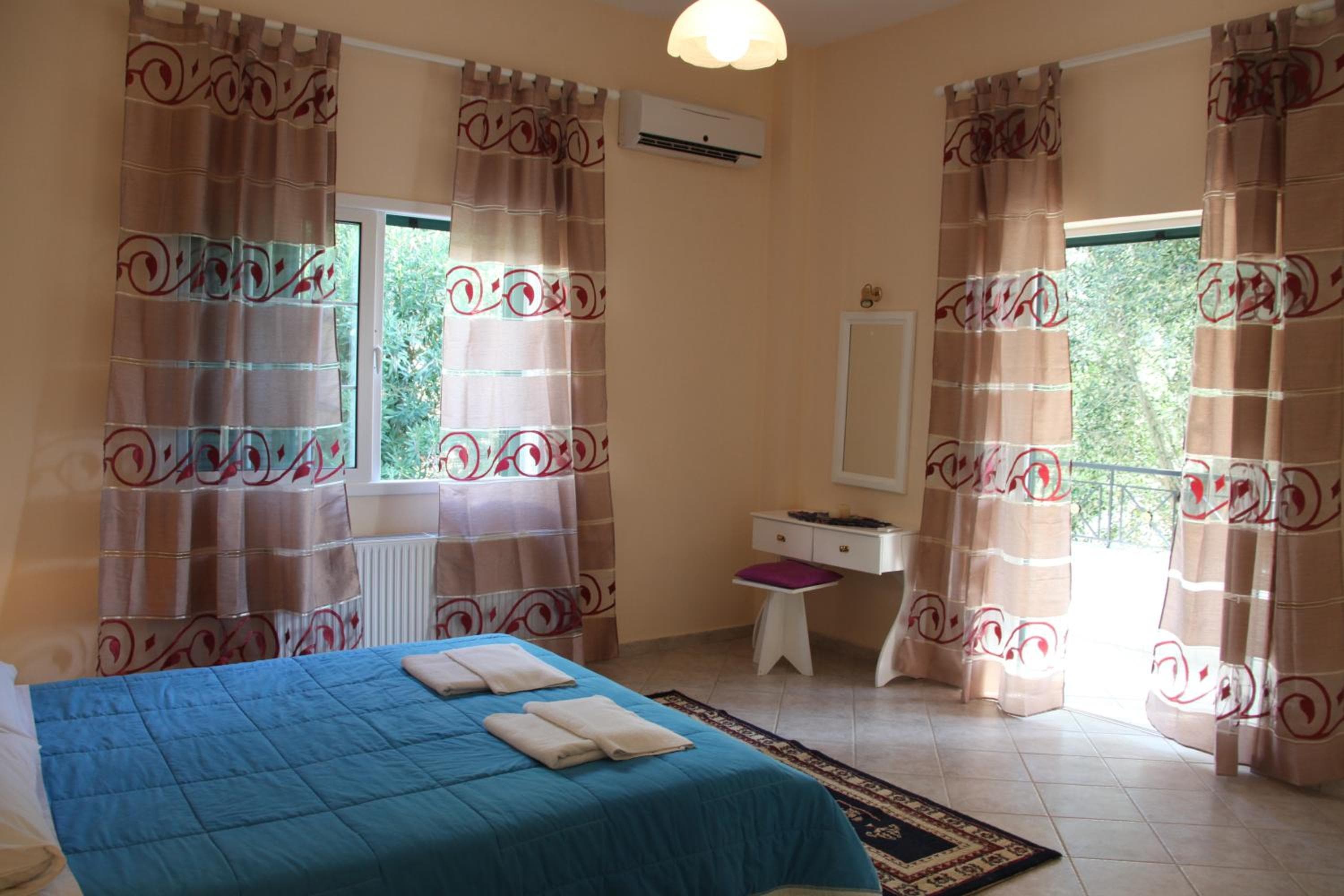 Crystal Blue Hotel, Barbati, Corfu, Barbati