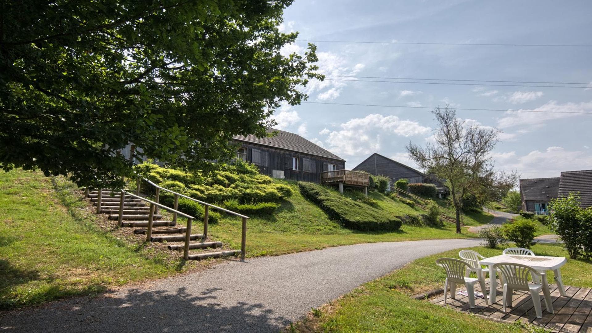 Vacancéole - Residence le Domaine du Bosquet, Égletons, photo 3