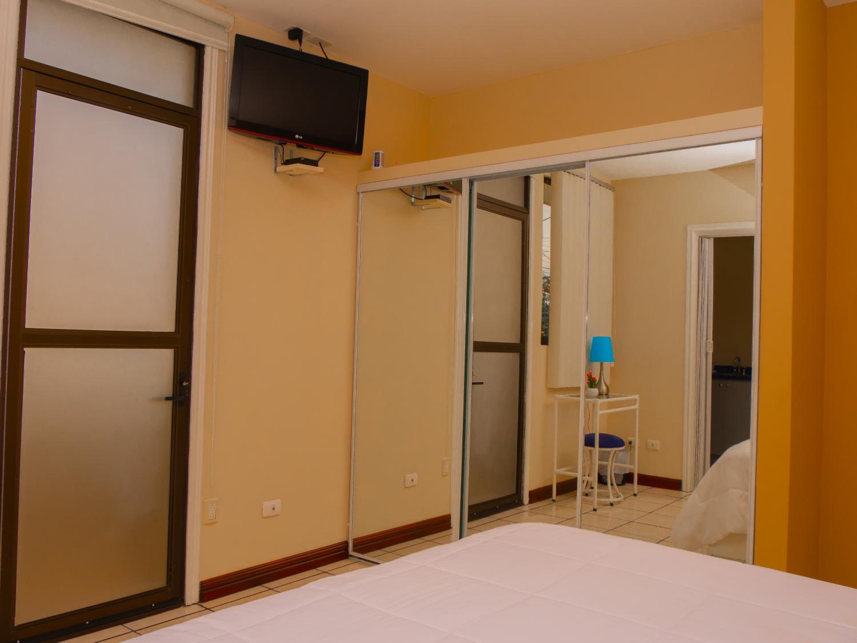 Hotel Bamboo Aeropuerto, Alajuela City, photo 5