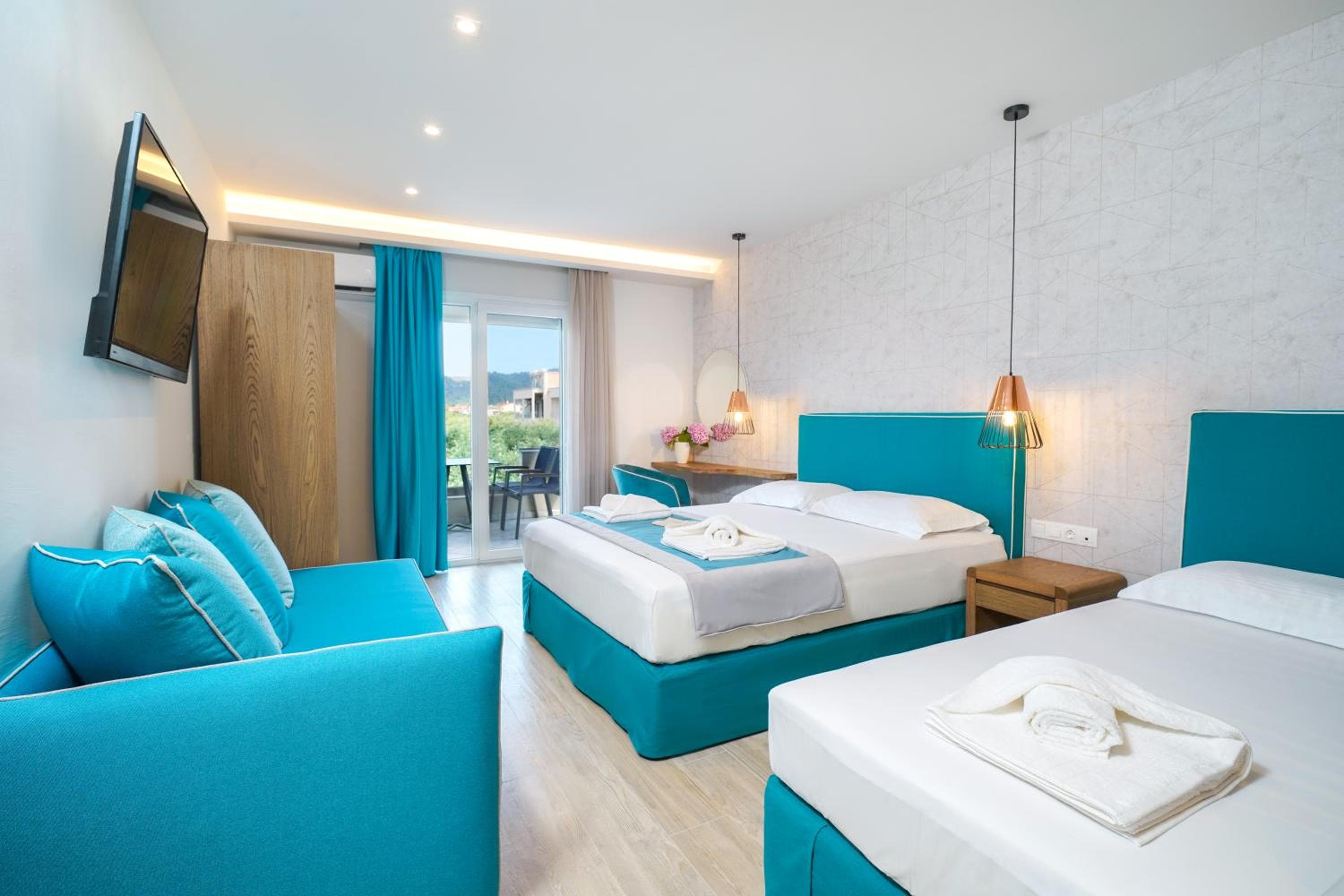 Iliomagic Luxury Suites Thassos, Limenas, photo 2