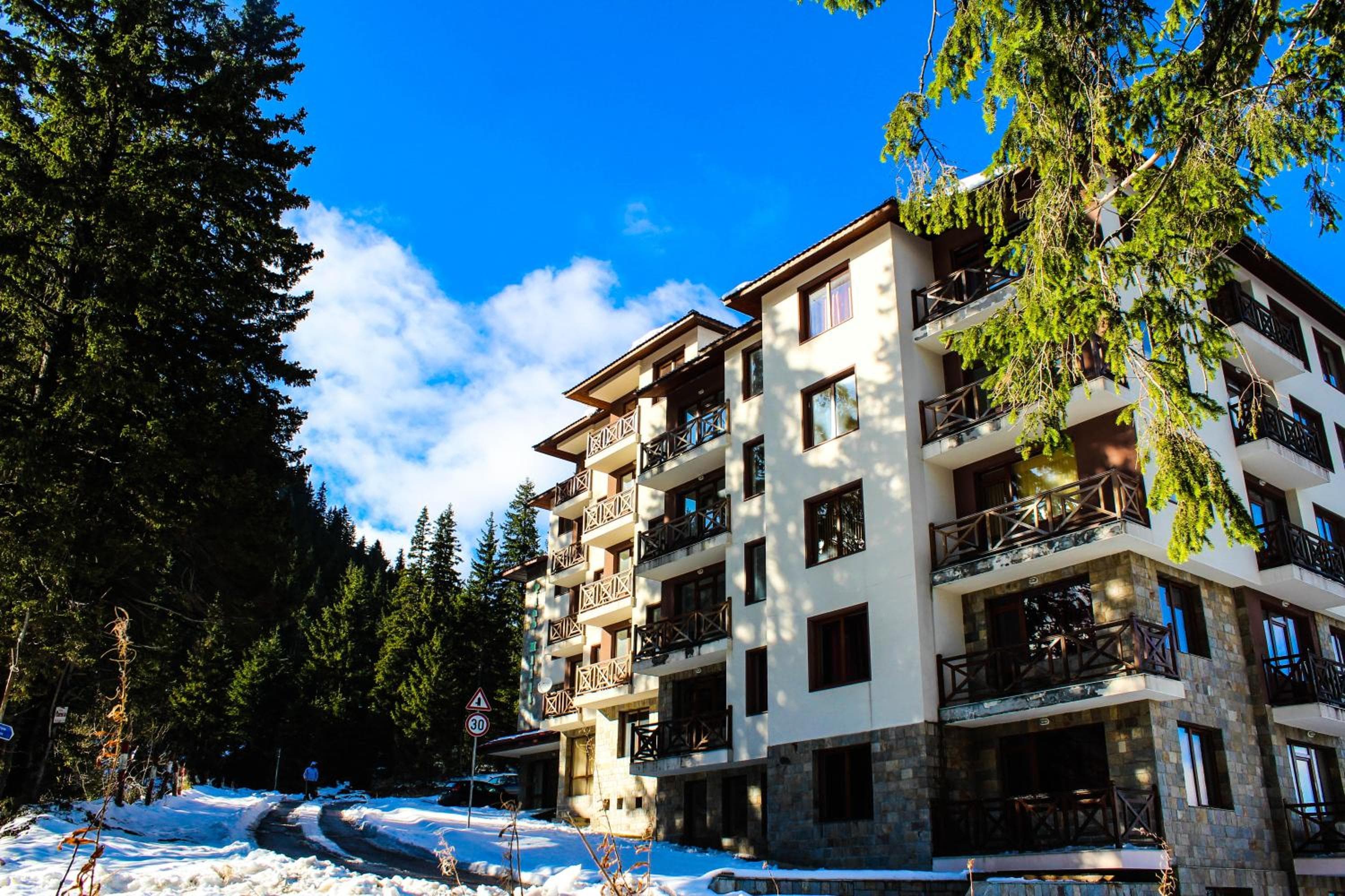 Aparthotel Pine Hills Pamporovo, Pamporovo