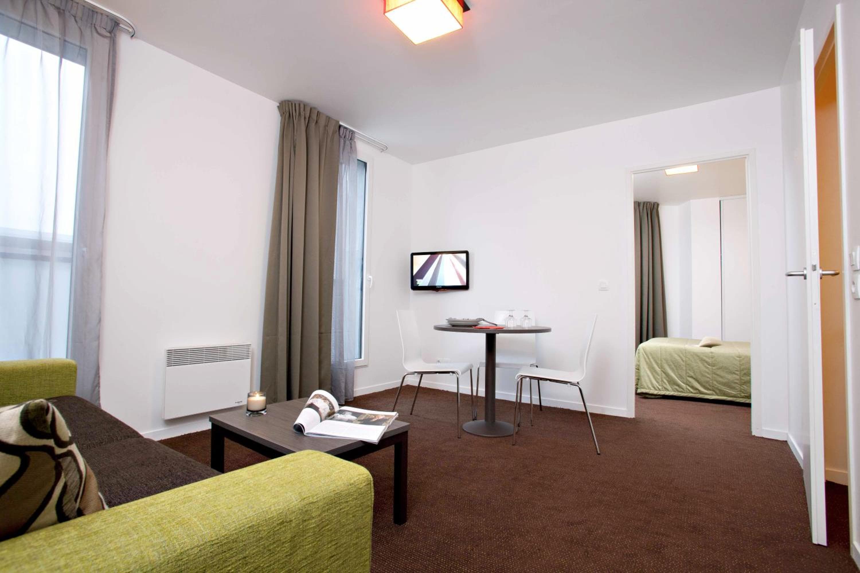 Aparthotel Adagio Access Paris Asnières, Asnières-sur-Seine, photo 2