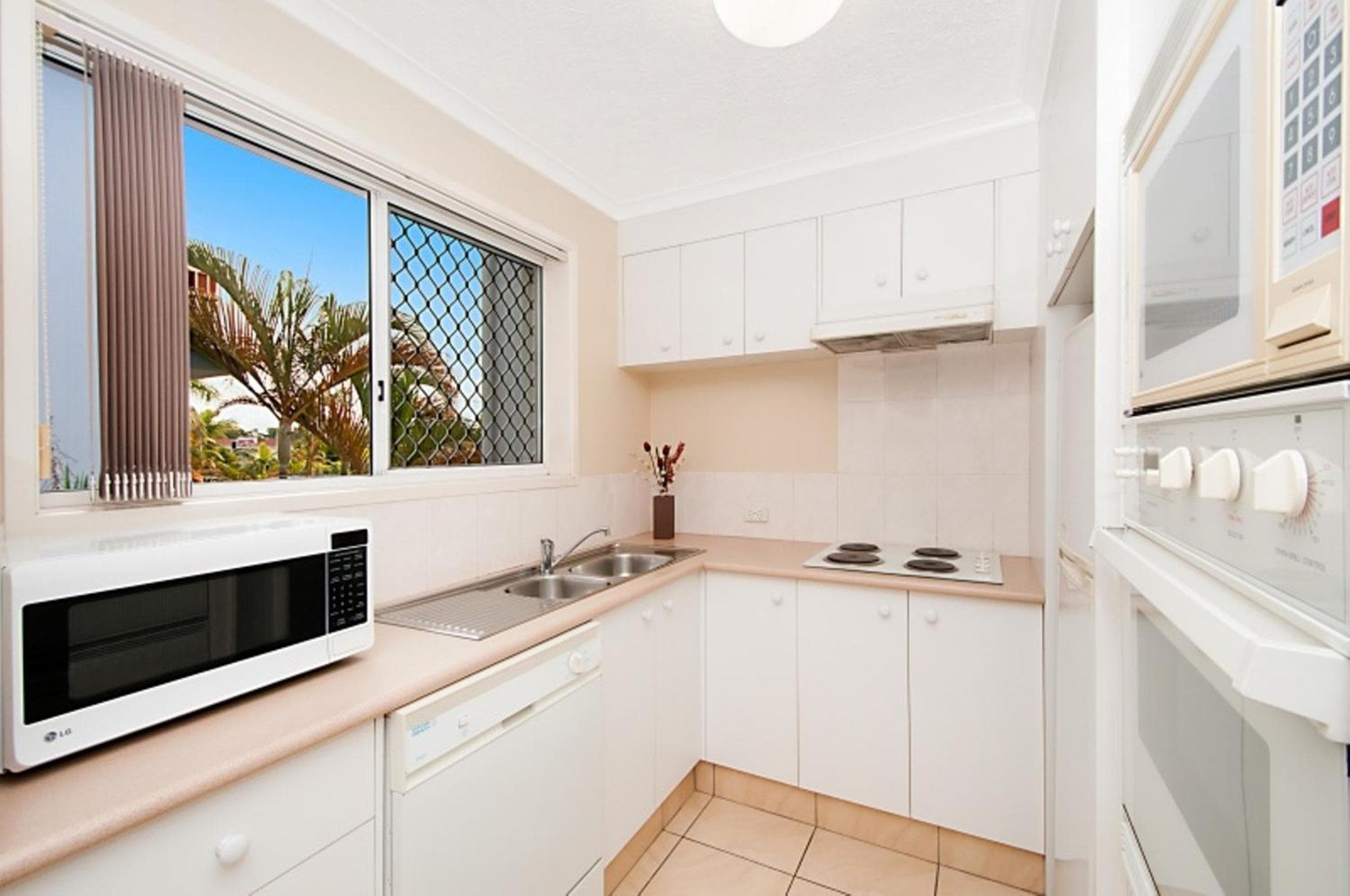 Champelli Palms Apartments, Gold Coast, photo 5