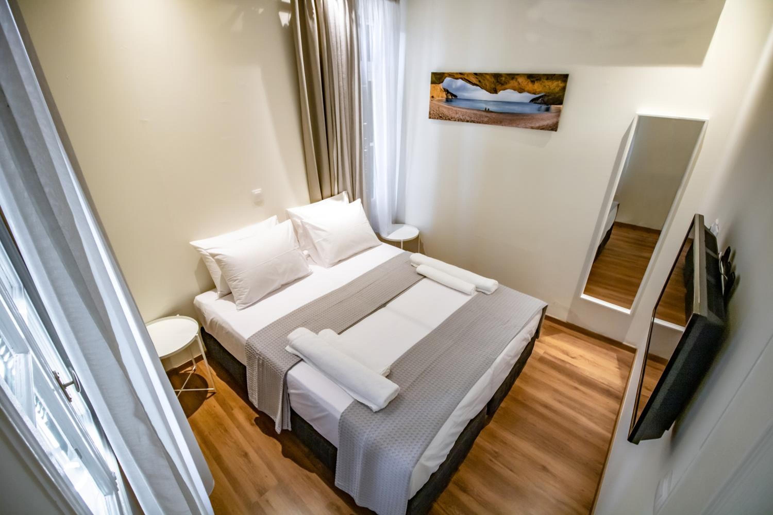 Levkosh Apartments at Lefkada's Heart, Lefkada Town, photo 2