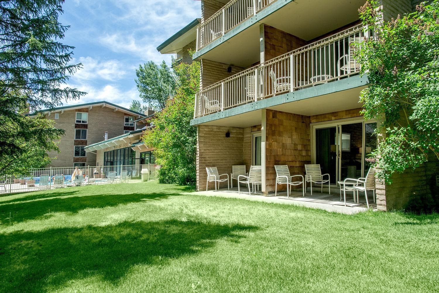 Sandstone Creek Club Condominiums, Vail, photo 3