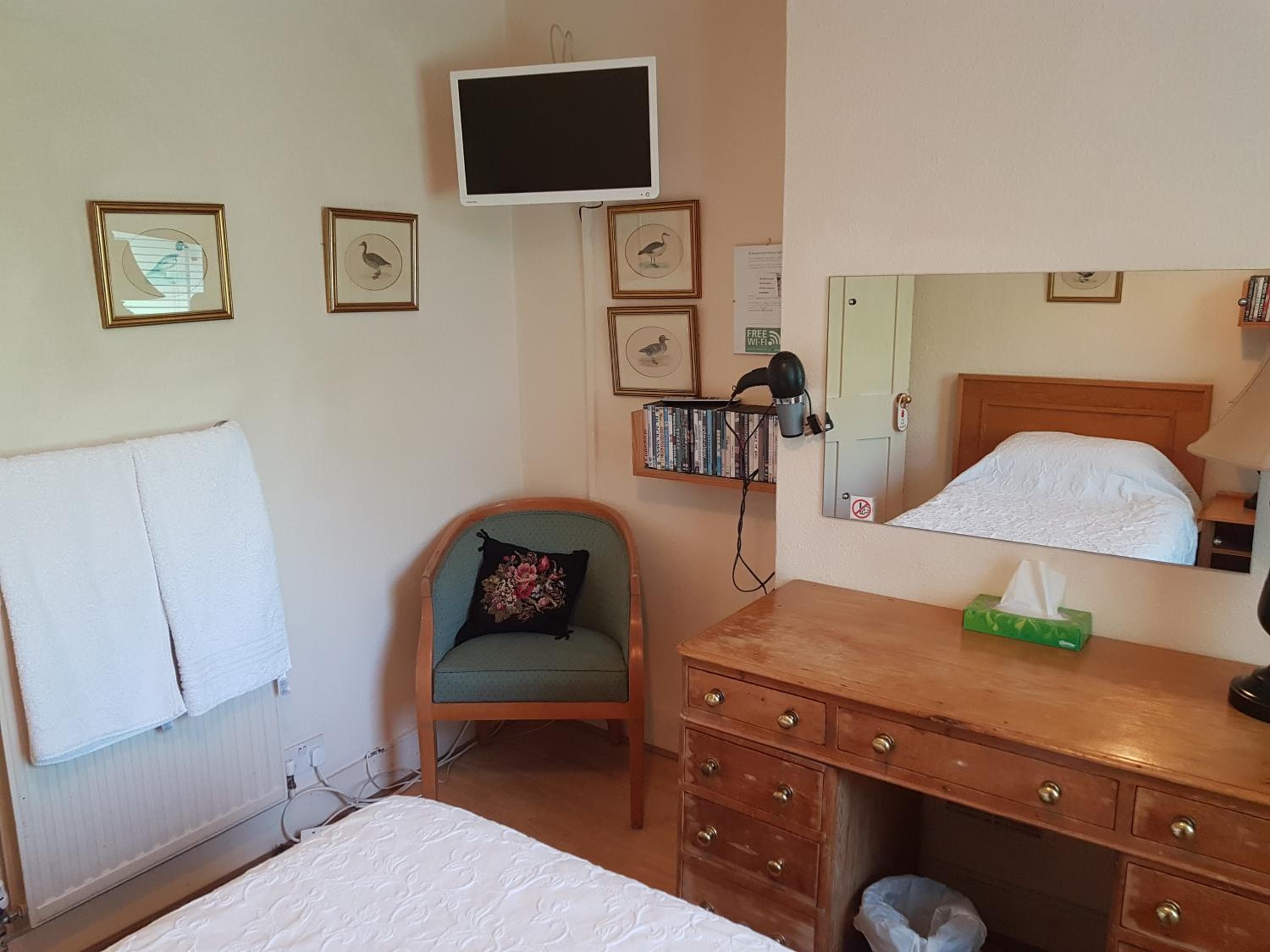 KEYFIELD TERRACE SERVICED APARTMENTS, photo 2