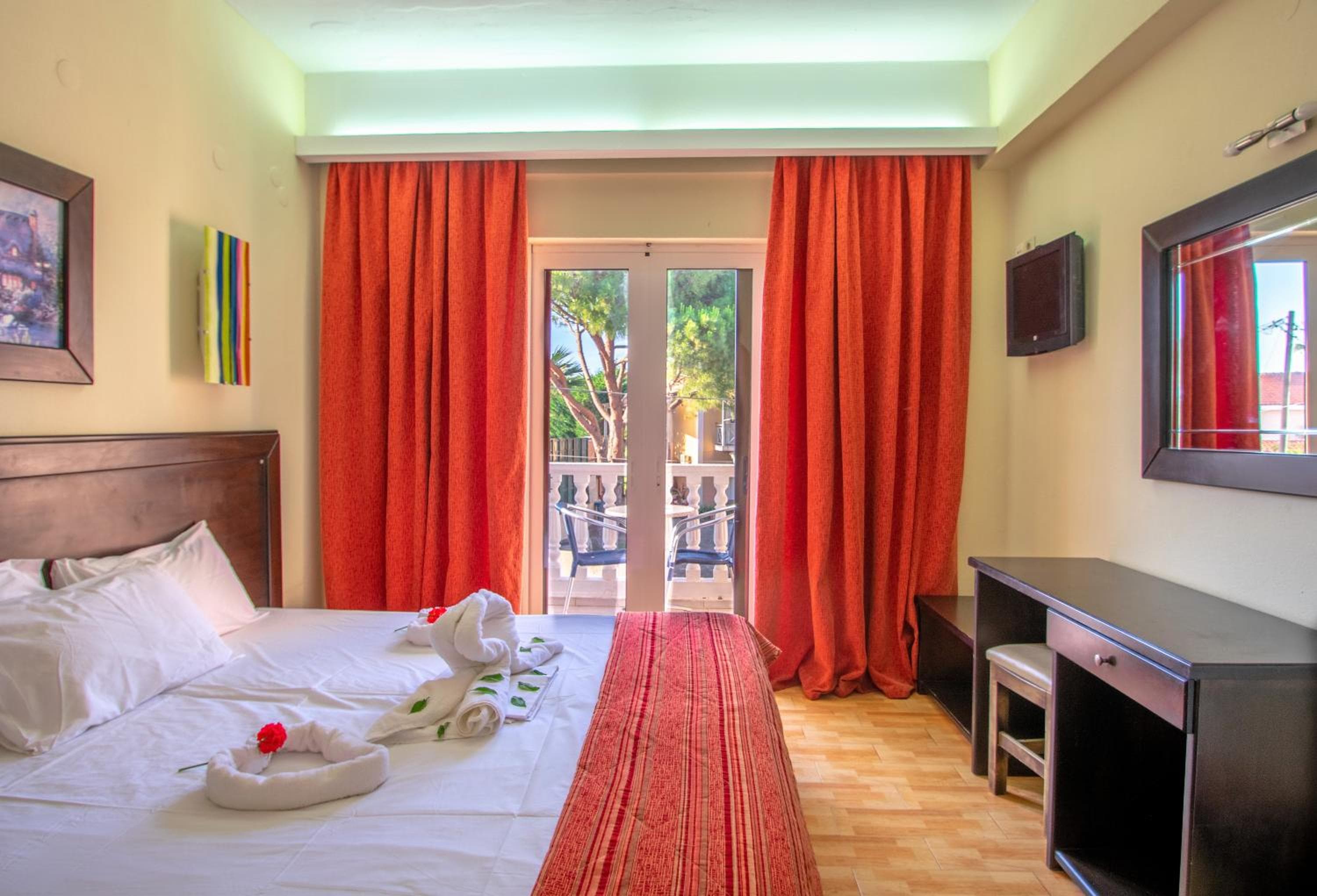 Paradise Apartments, Laganas, photo 4