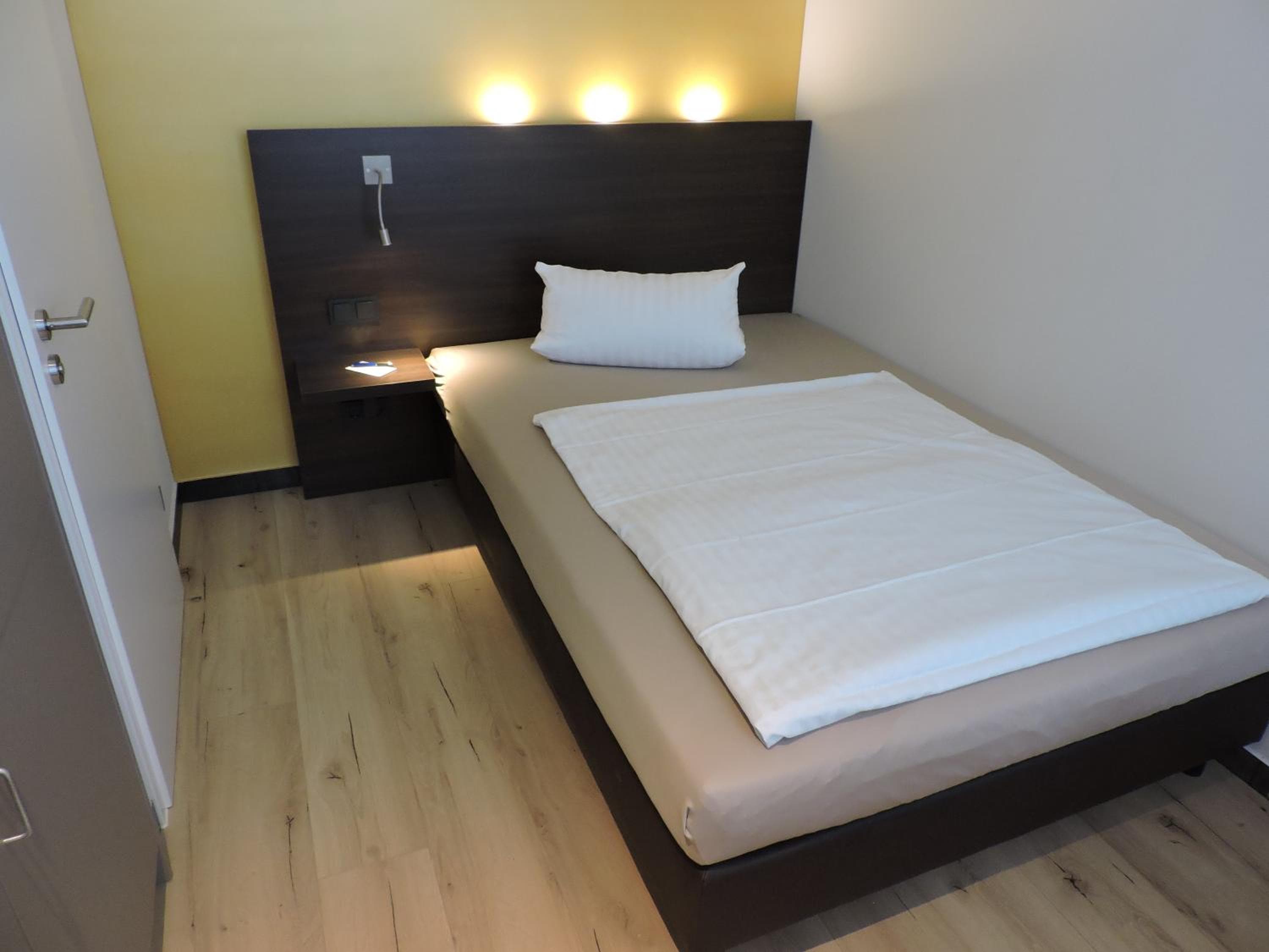 Apart-Hotel Wiesbaden, Wiesbaden, photo 3