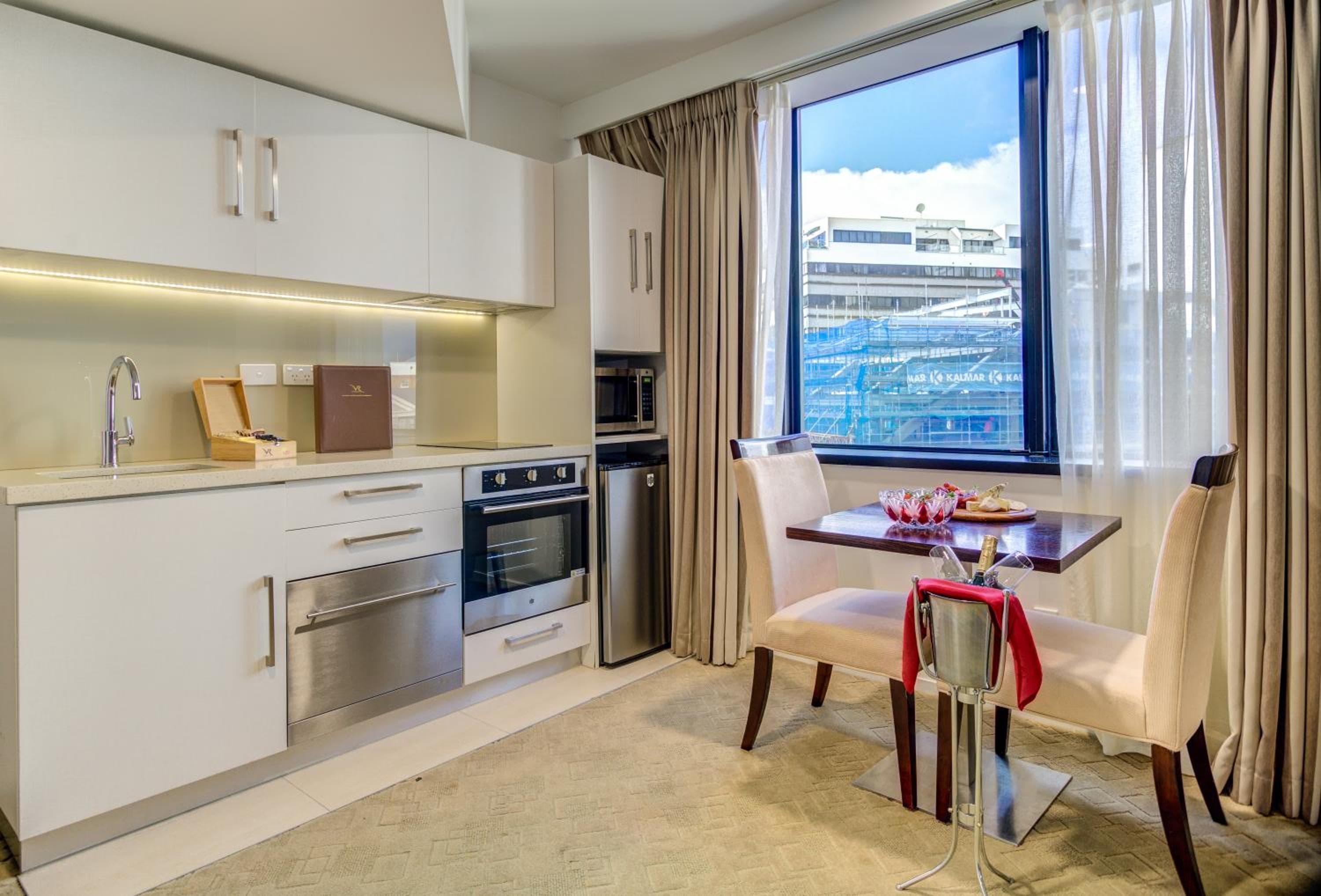 VR Queen Street Hotel & Suites, Auckland, photo 6
