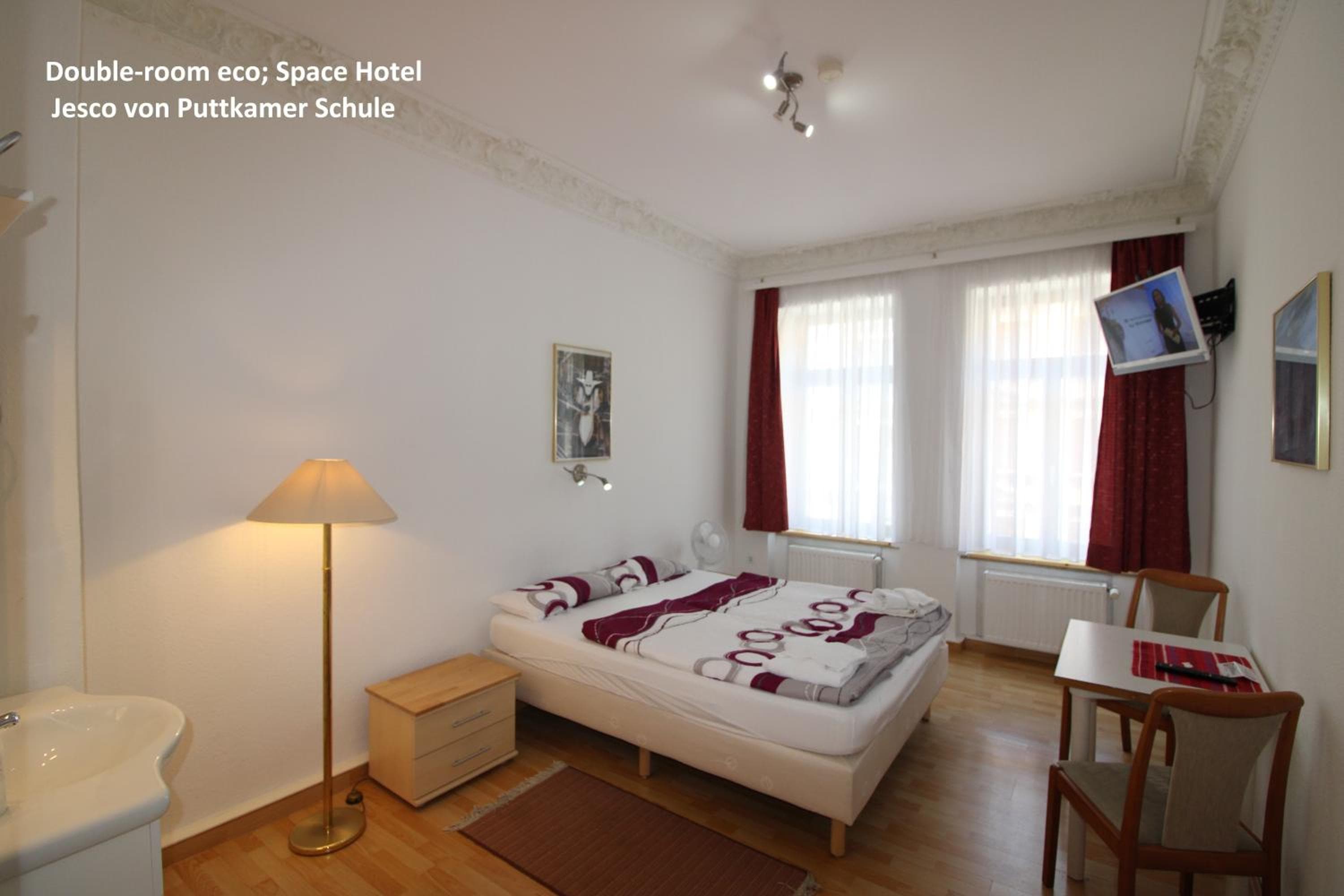 Space Hotel im Campus der JvP Schule, Leipzig, photo 4
