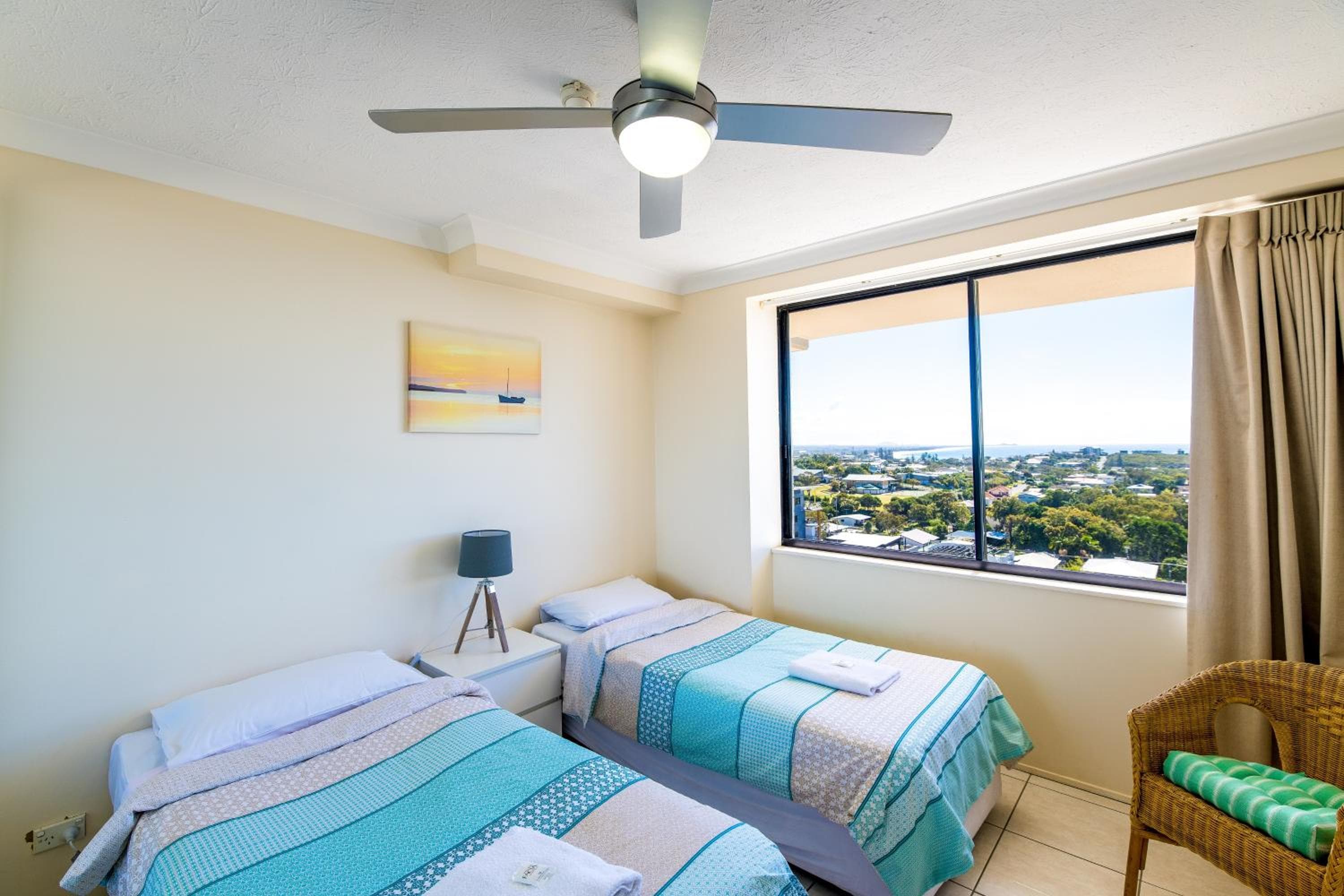 Burgess @ Kings Beach Apartments, Caloundra, photo 6