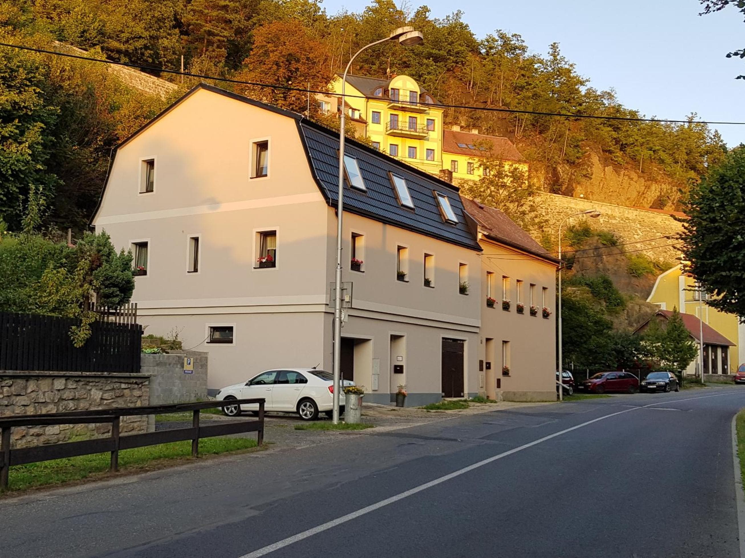 Apartmány u Kuželky, Loket