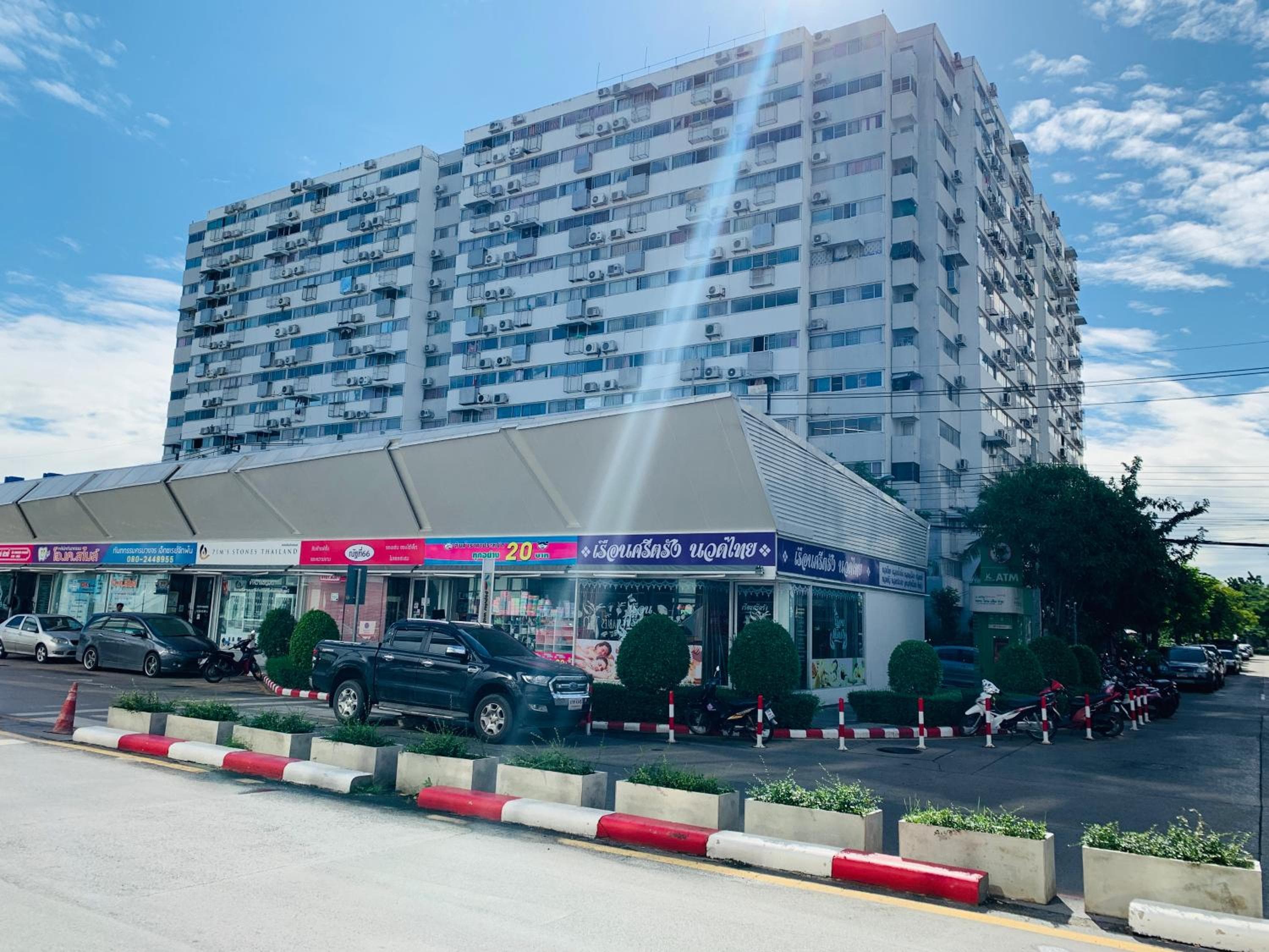 Muangthongthani Rental/Khun Dan, Nonthaburi