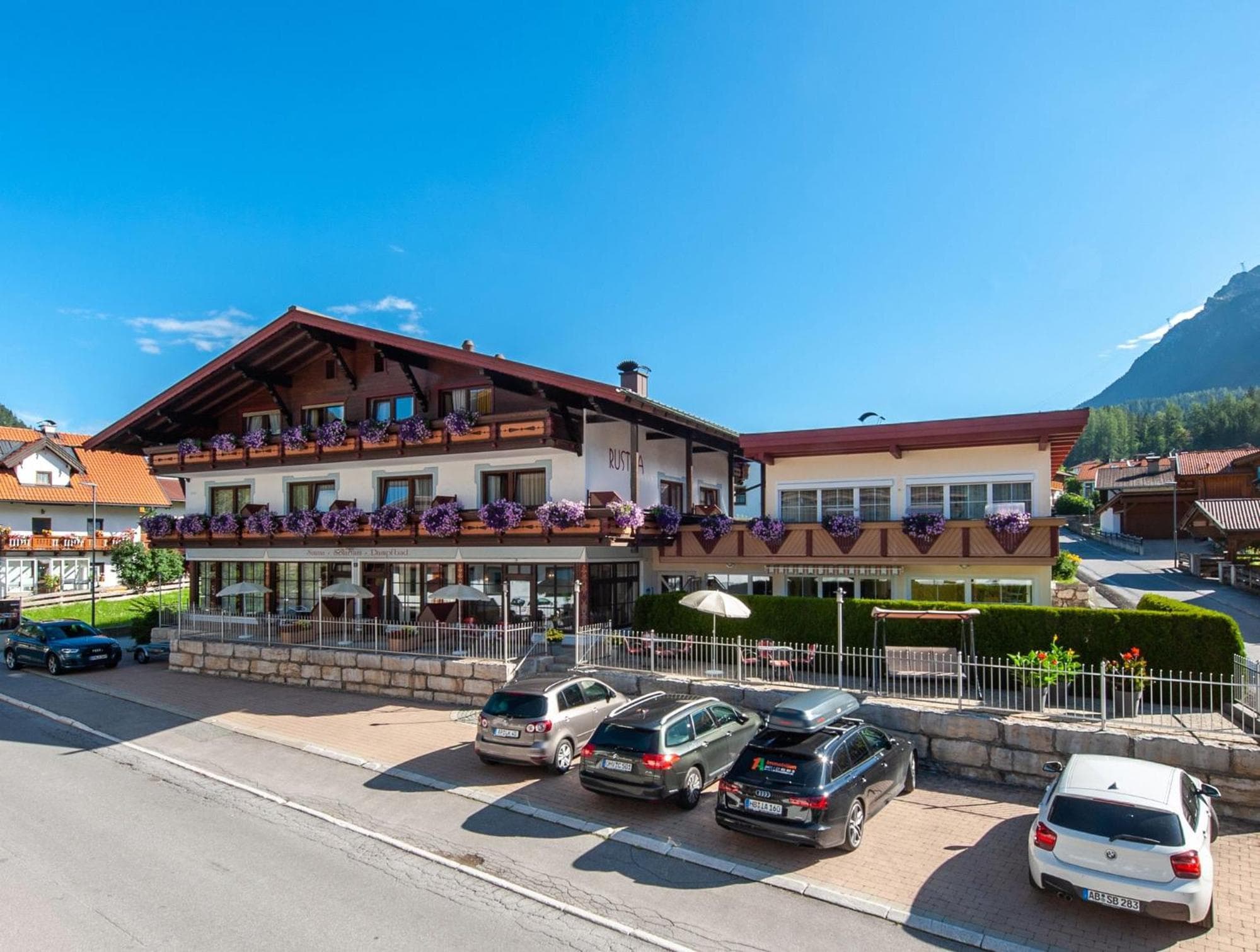 Rustika - Appartements & Spa, Ehrwald, photo 5