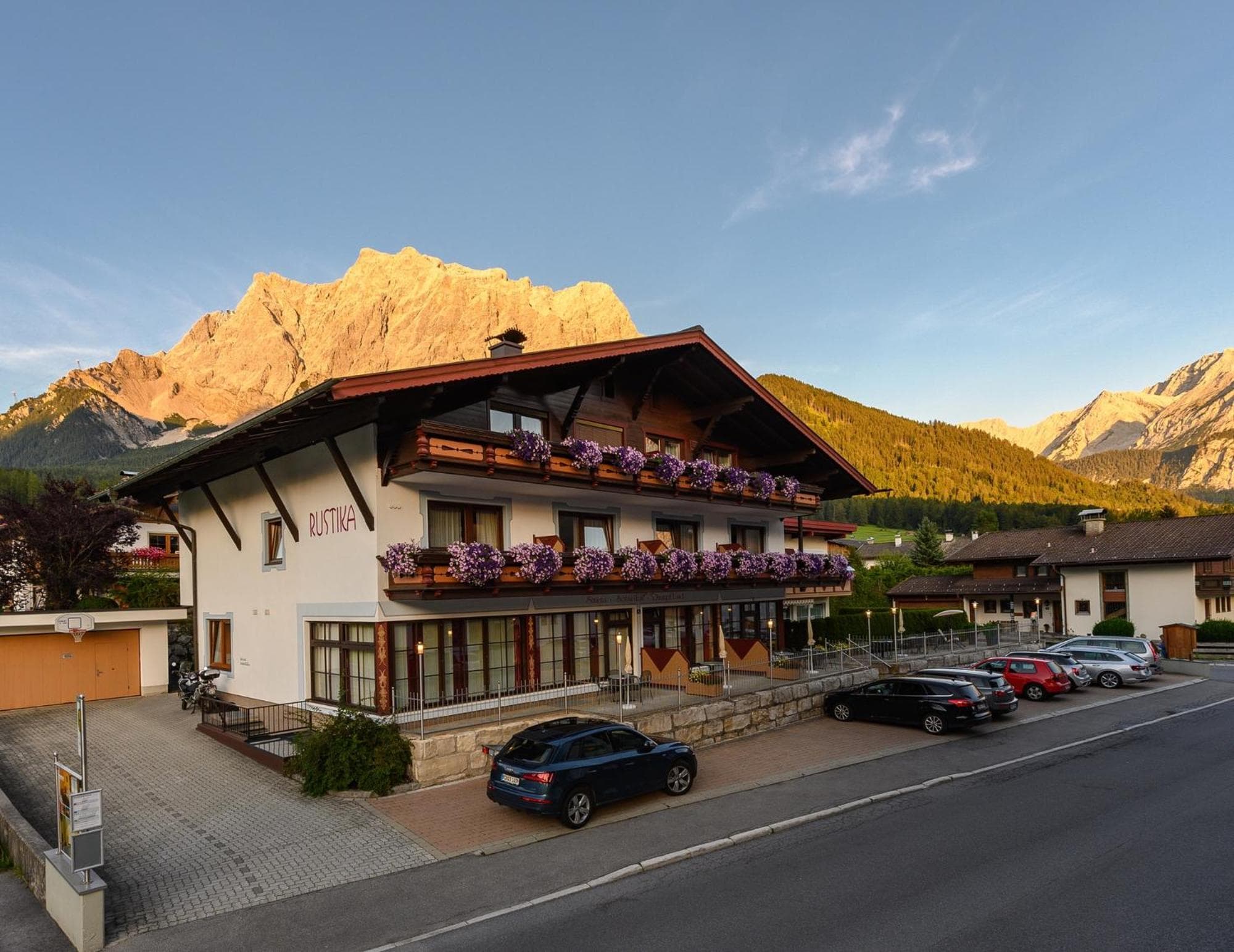 Rustika - Appartements & Spa, Ehrwald