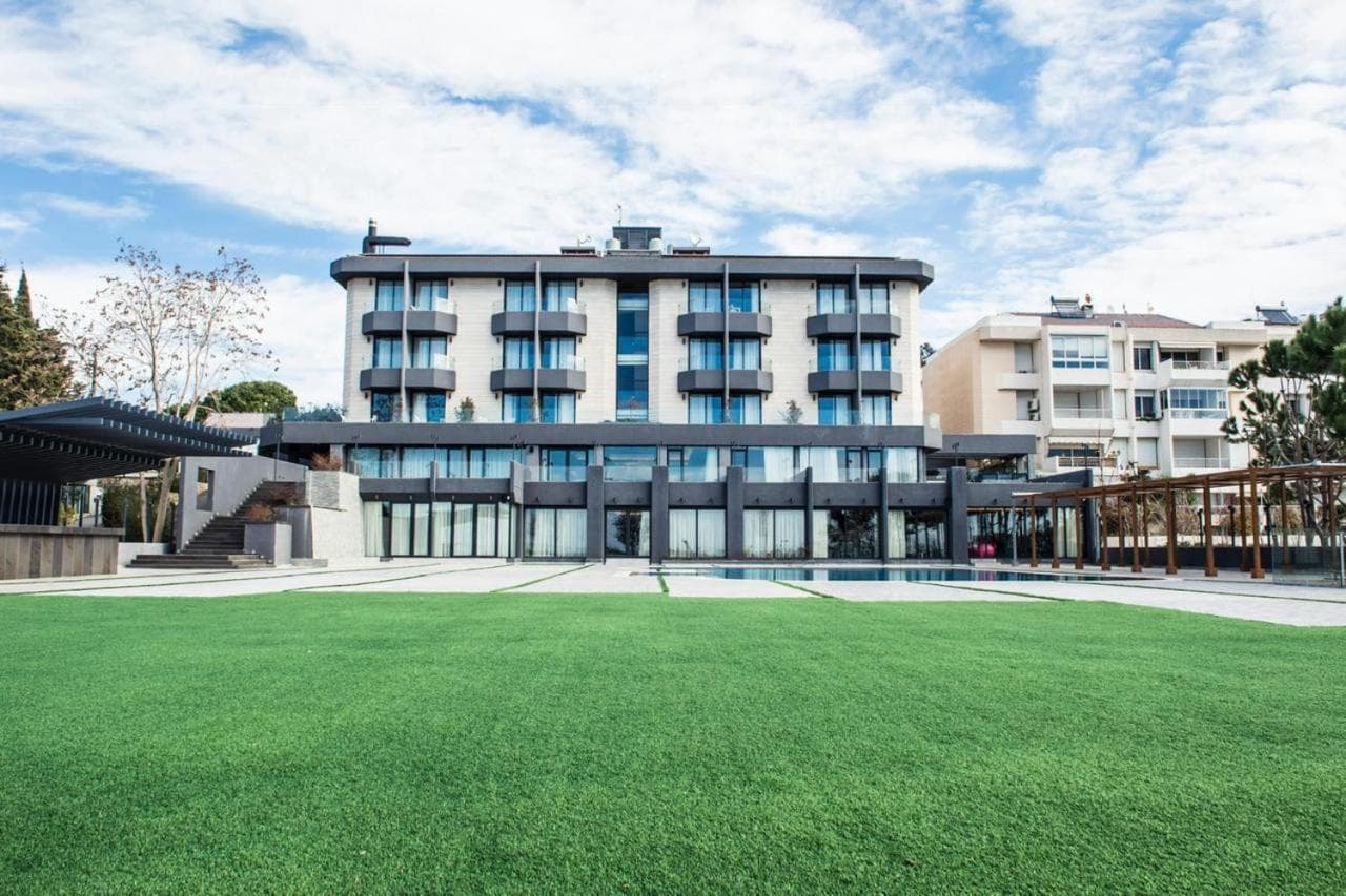 Le Pave Hotel, Bayt al Kūkū