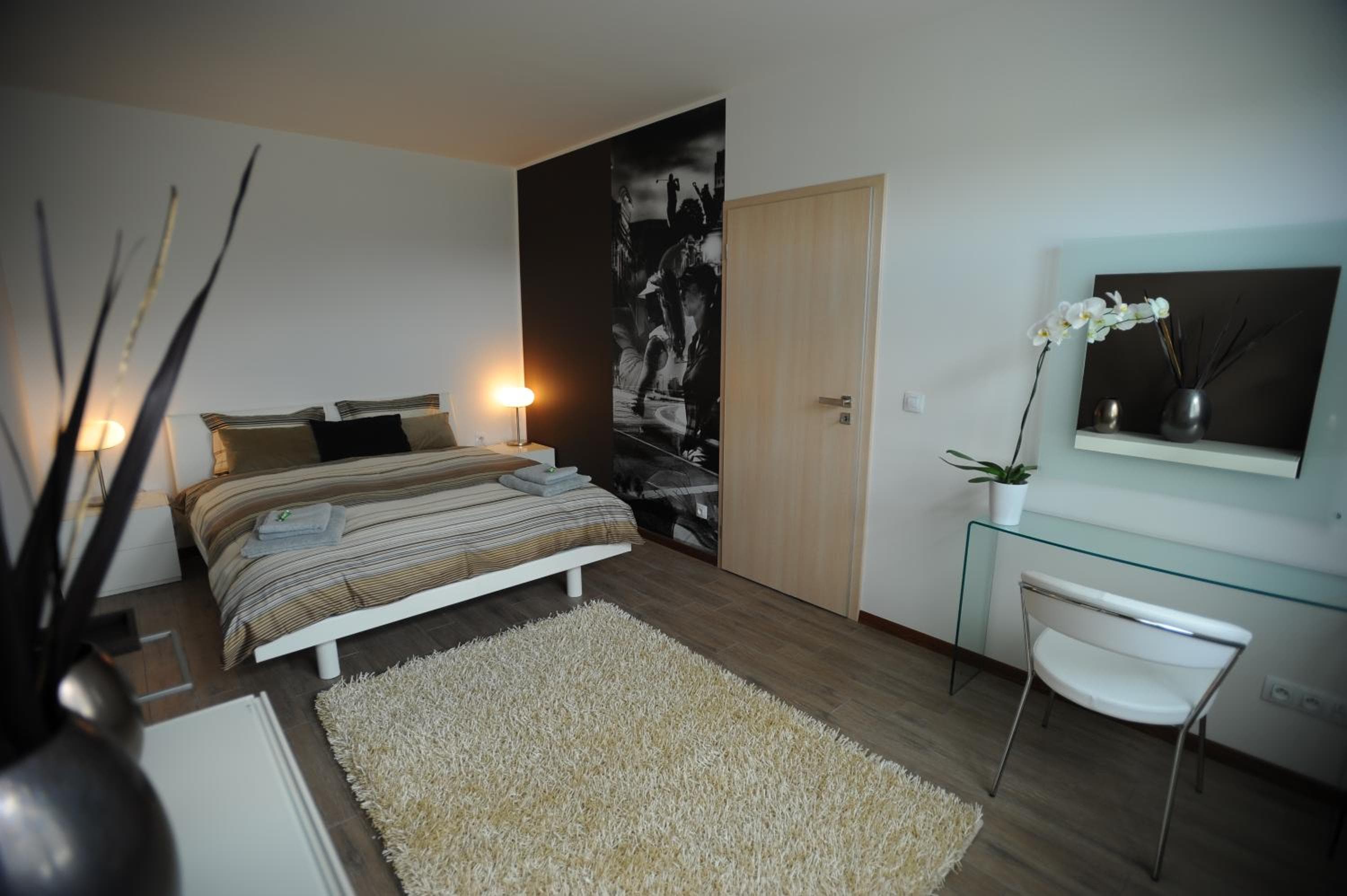 Black Bridge Hotel Apartment, Prague, photo 6