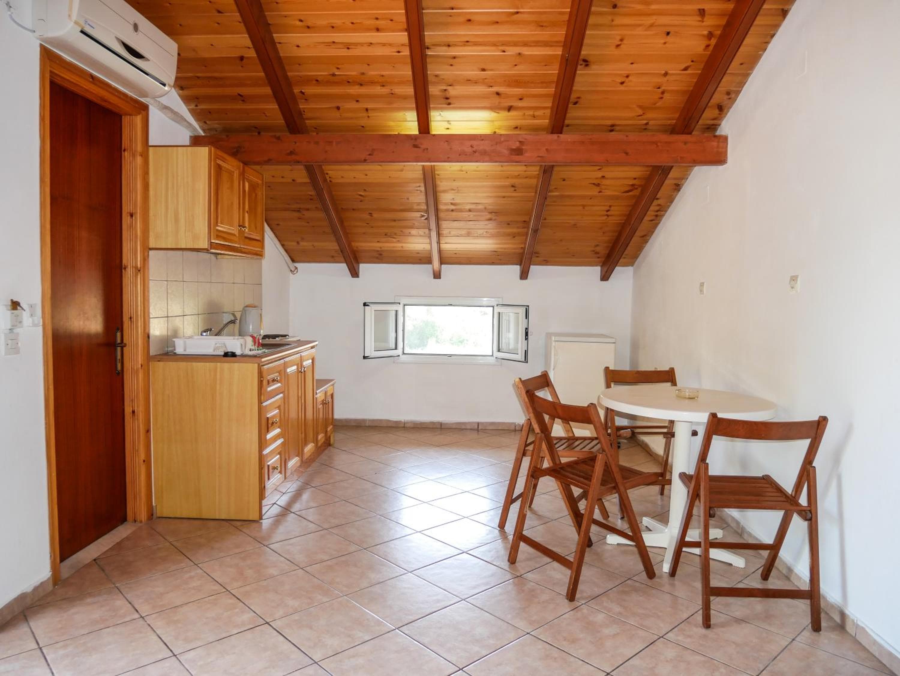 Hotel Olga, Agios Stefanos, photo 4