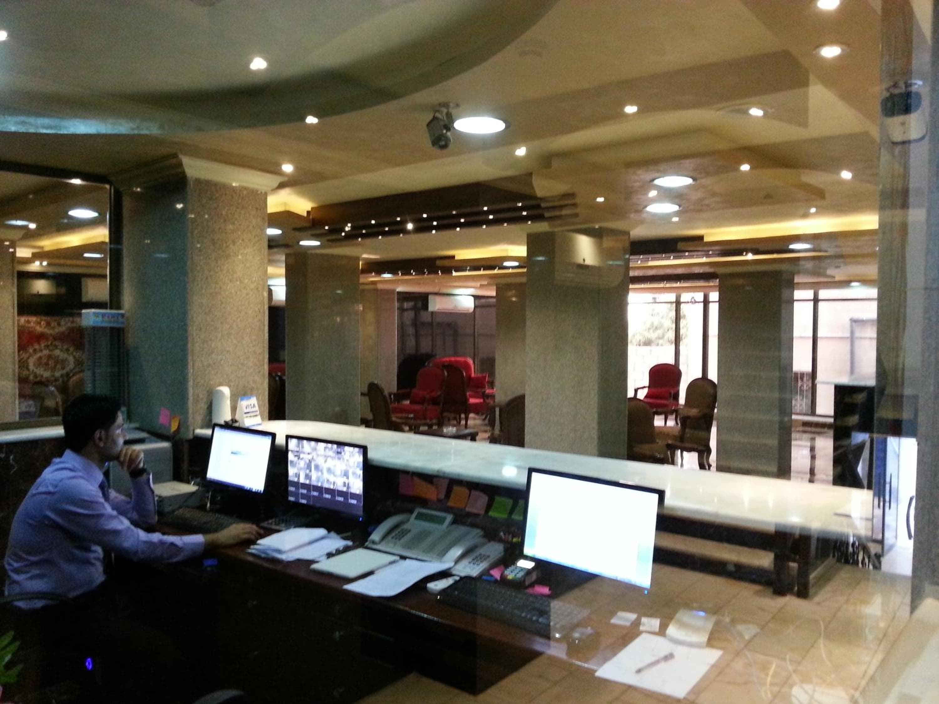 Nahas Plaza, Irbid