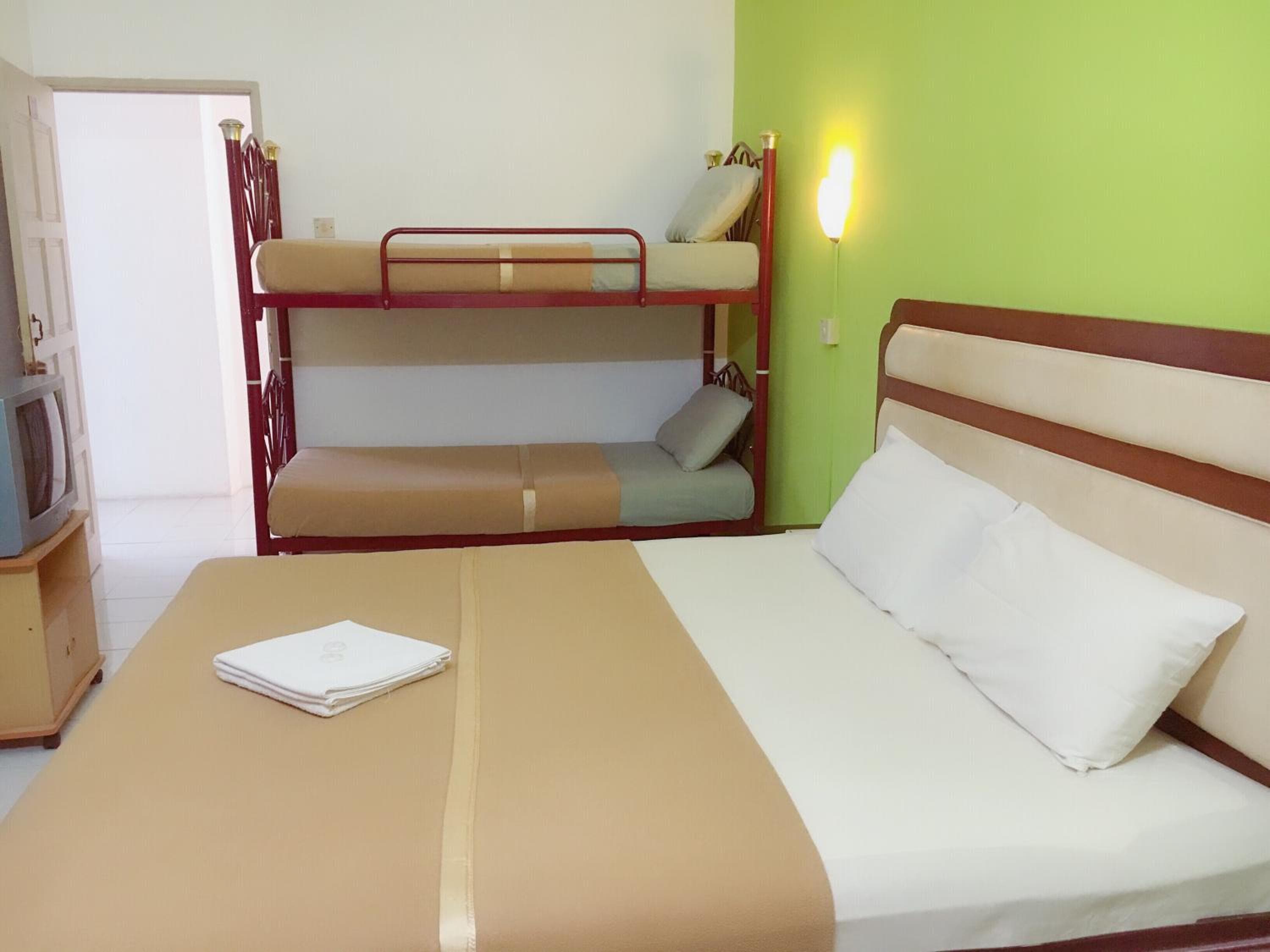 Dindings Pantai Desair Apartment By DPD, Lumut, photo 3