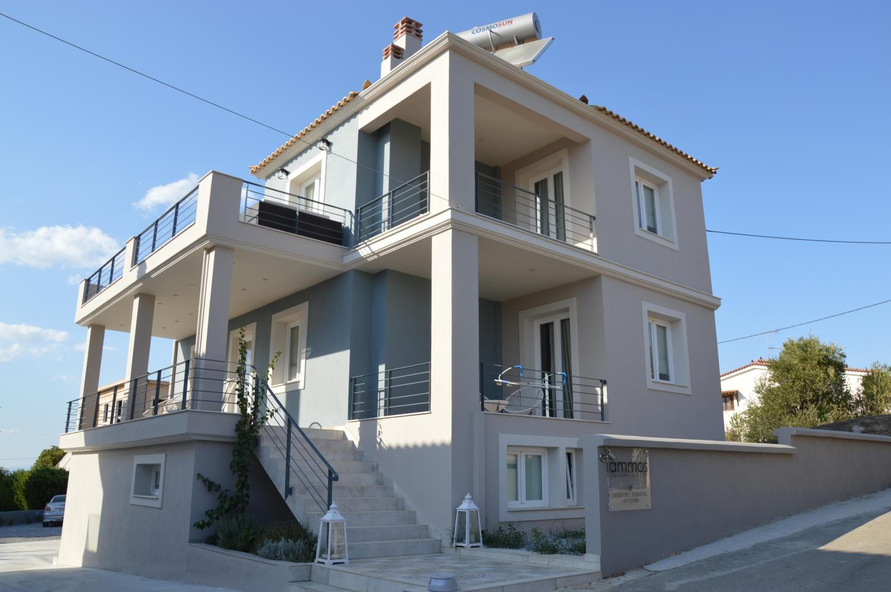 Ammos Luxury Suites, Elia Laconias