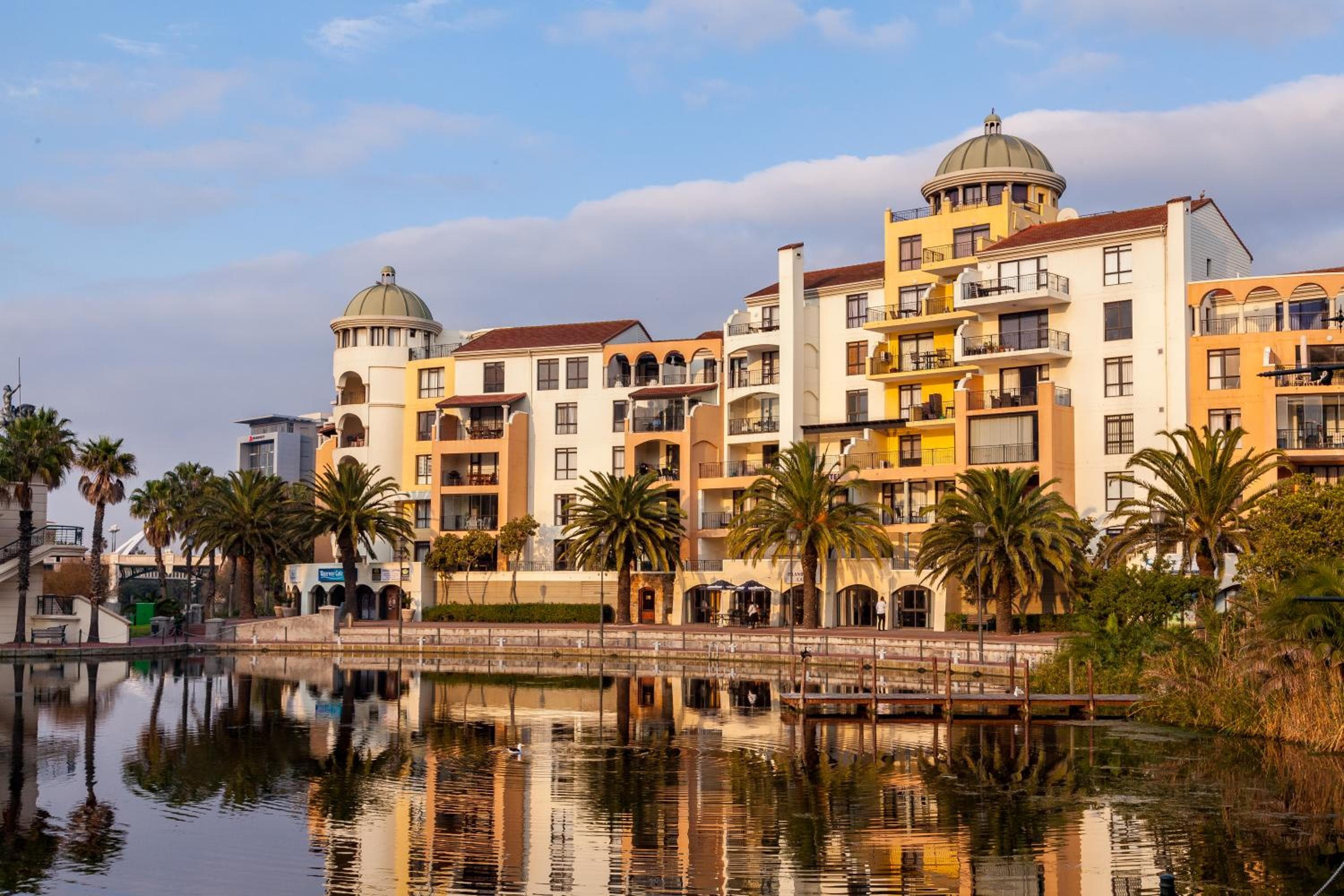 Island Club Hotel & Apartments, Cape Town