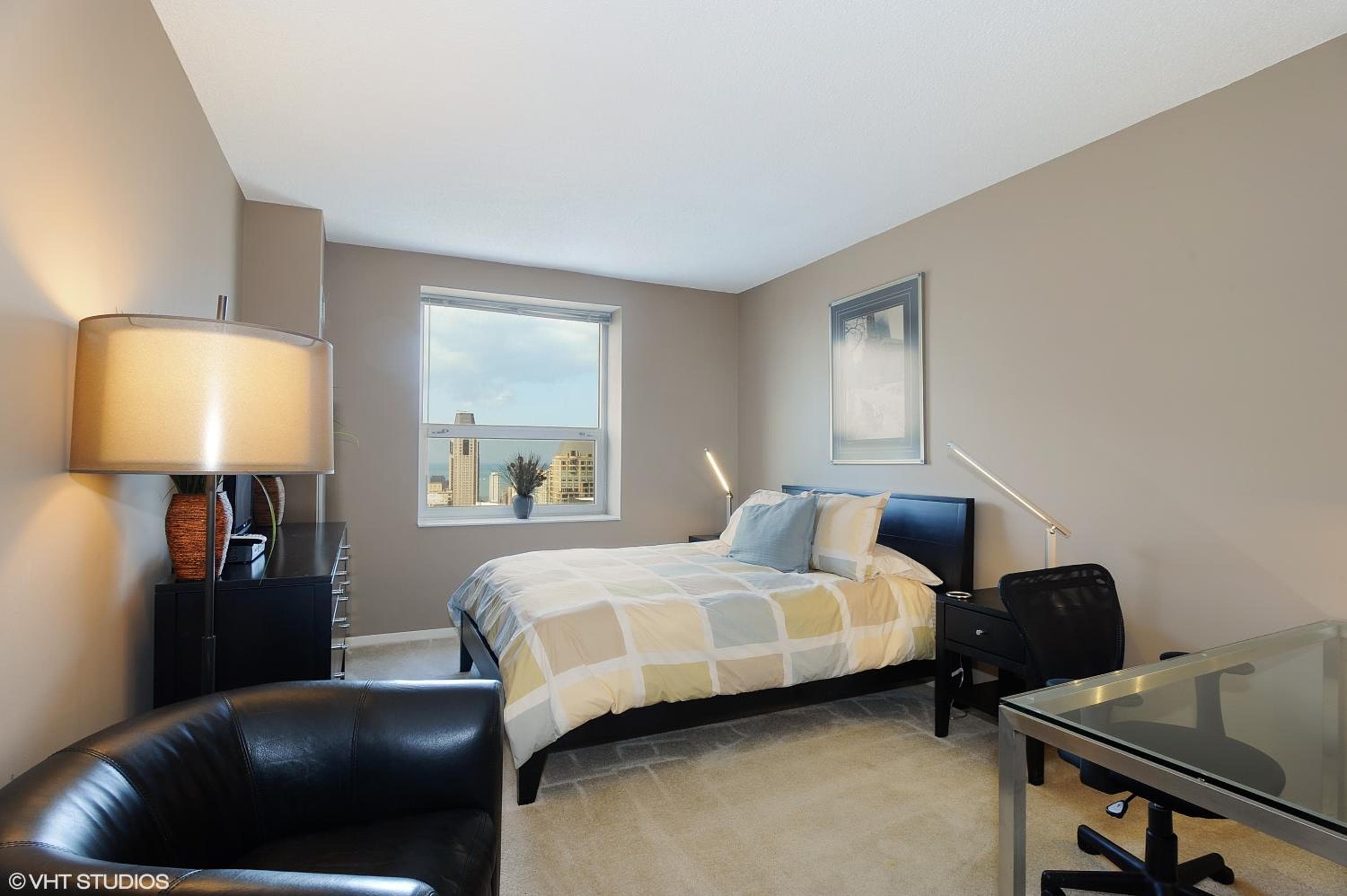 The Penthouse at Grand Plaza, Chicago, photo 4