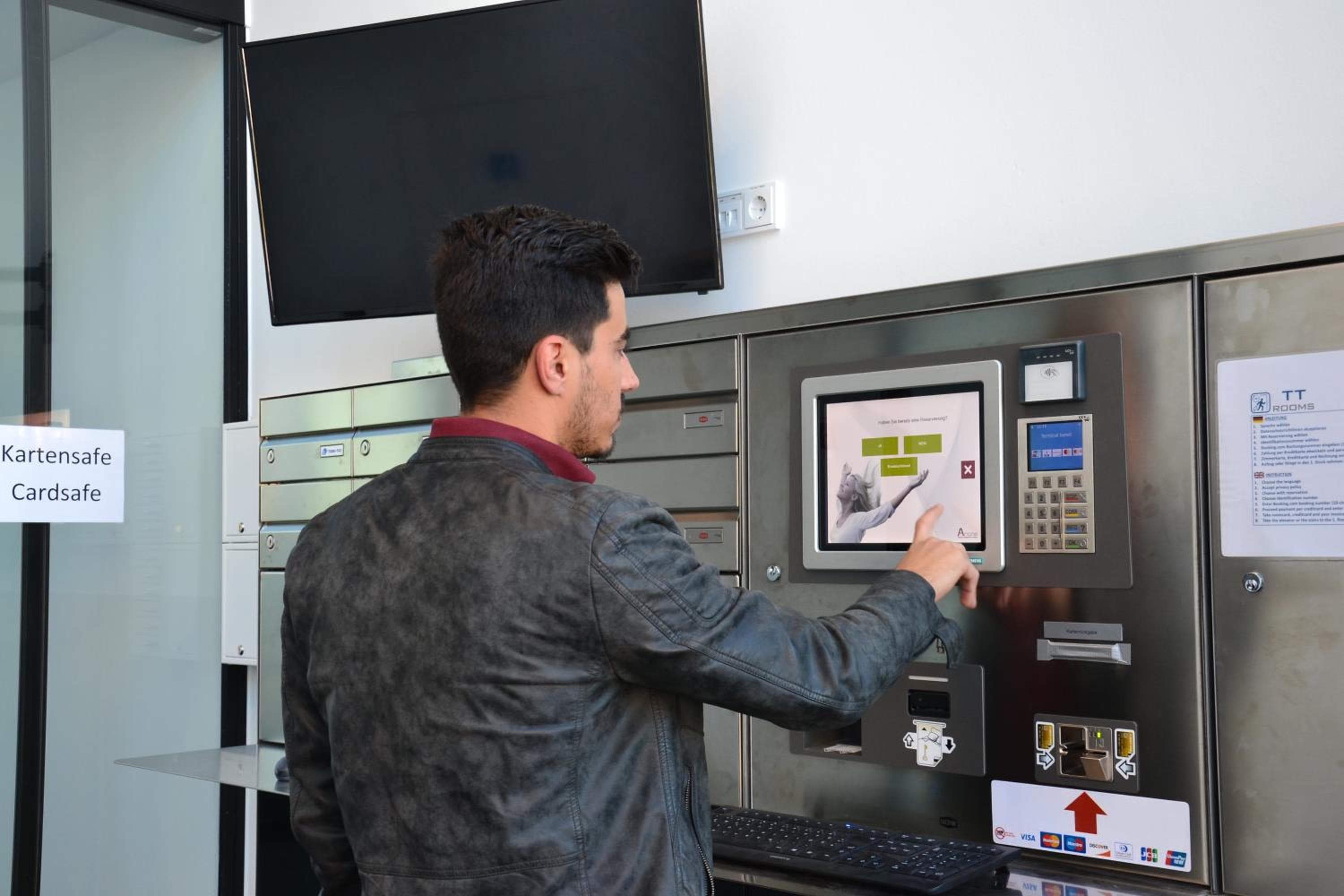 TT-ROOMS - kontaktlos mit Self Check-in I FREE PARKING, Graz, photo 4