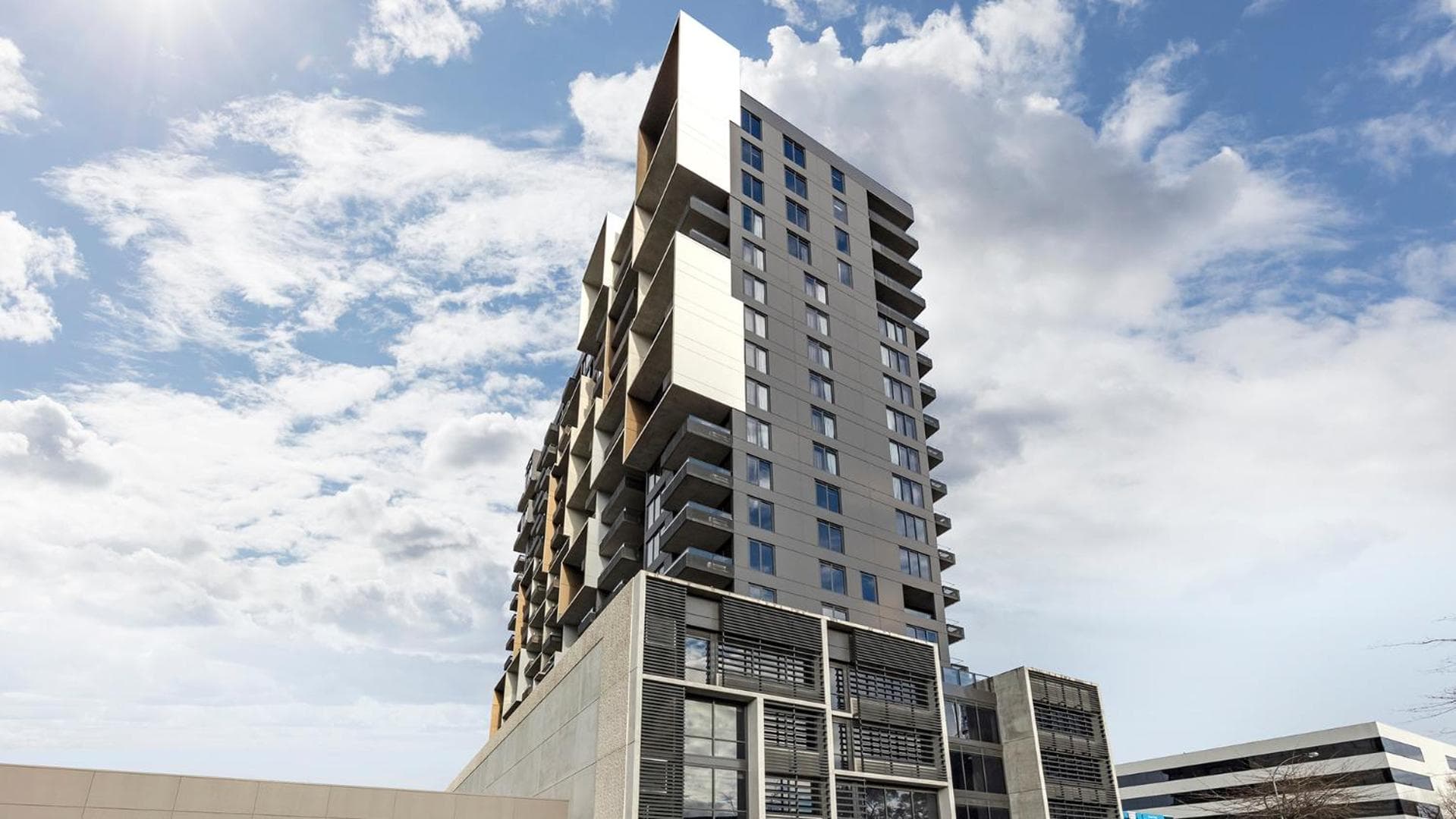 Avani Melbourne Box Hill Residences, Box Hill