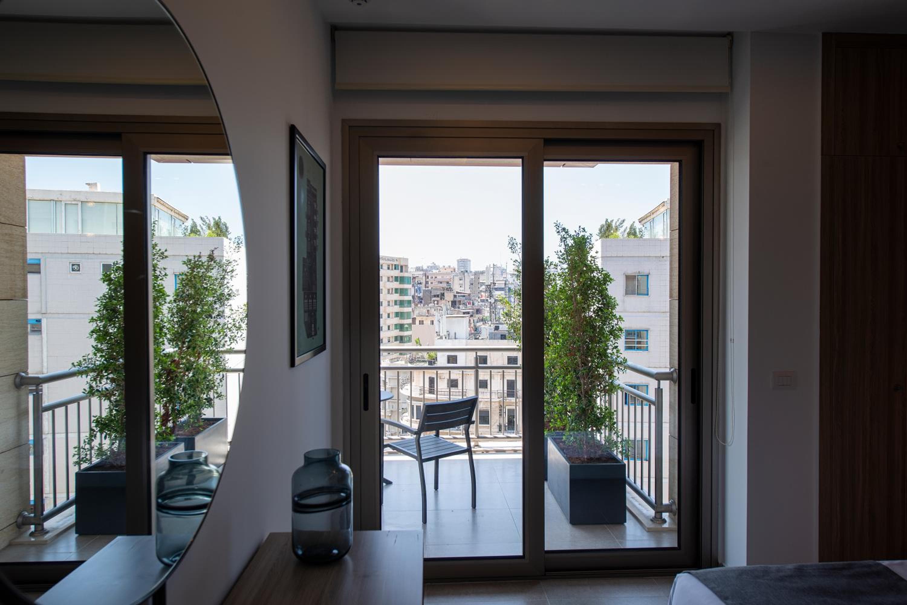 ZUR Studios and Suites, Beirut, photo 5