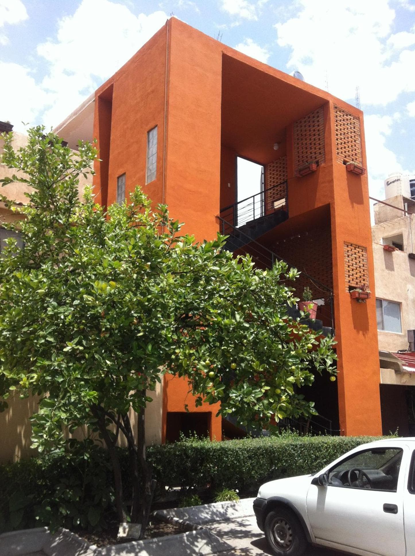 Genesis Suites / Lofts, San Luis Potosí, photo 5