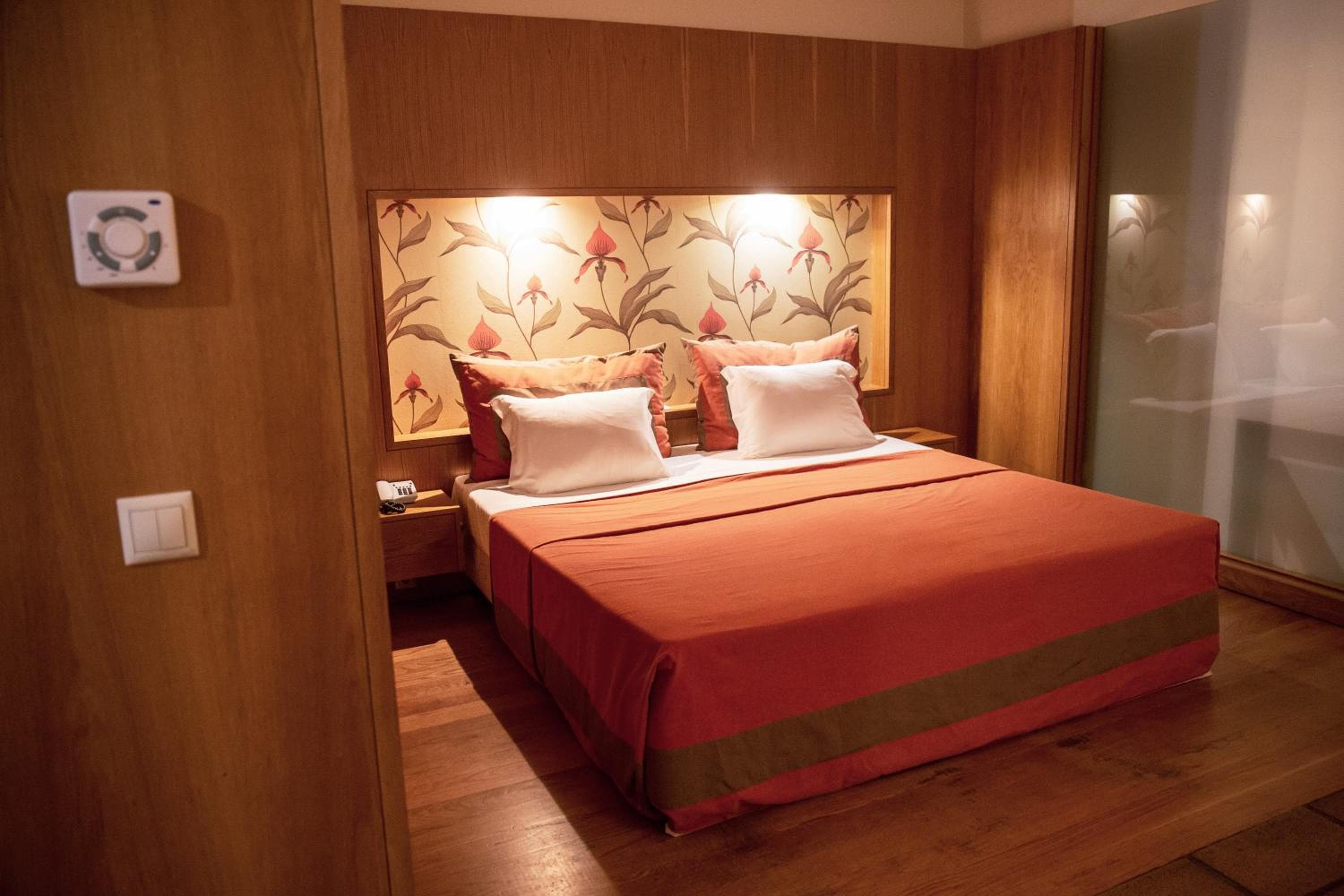 Apartamentos Turisticos Atlantida, Funchal, photo 2
