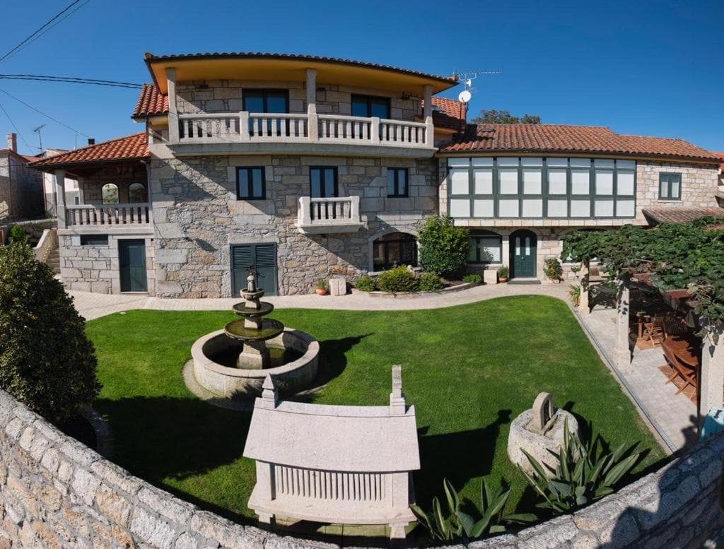 Apartamentos Río Sil-Casa Rural en Sober- Ribeira Sacra, Sober
