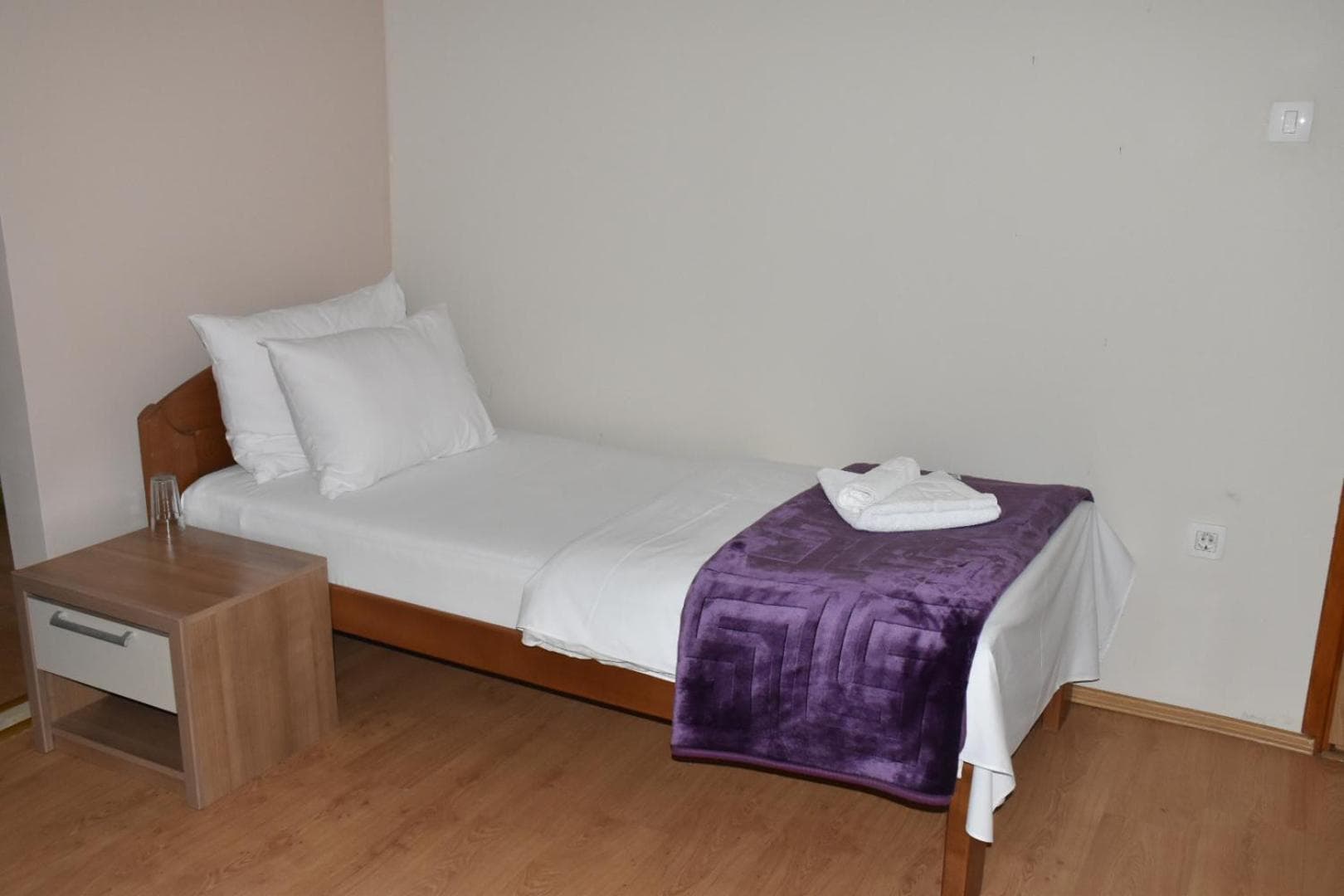 OSTROG Aparthotel KOLIBA-VLASTNIŠTVO MANASTIRA OSTROG, Nikšić, photo 6