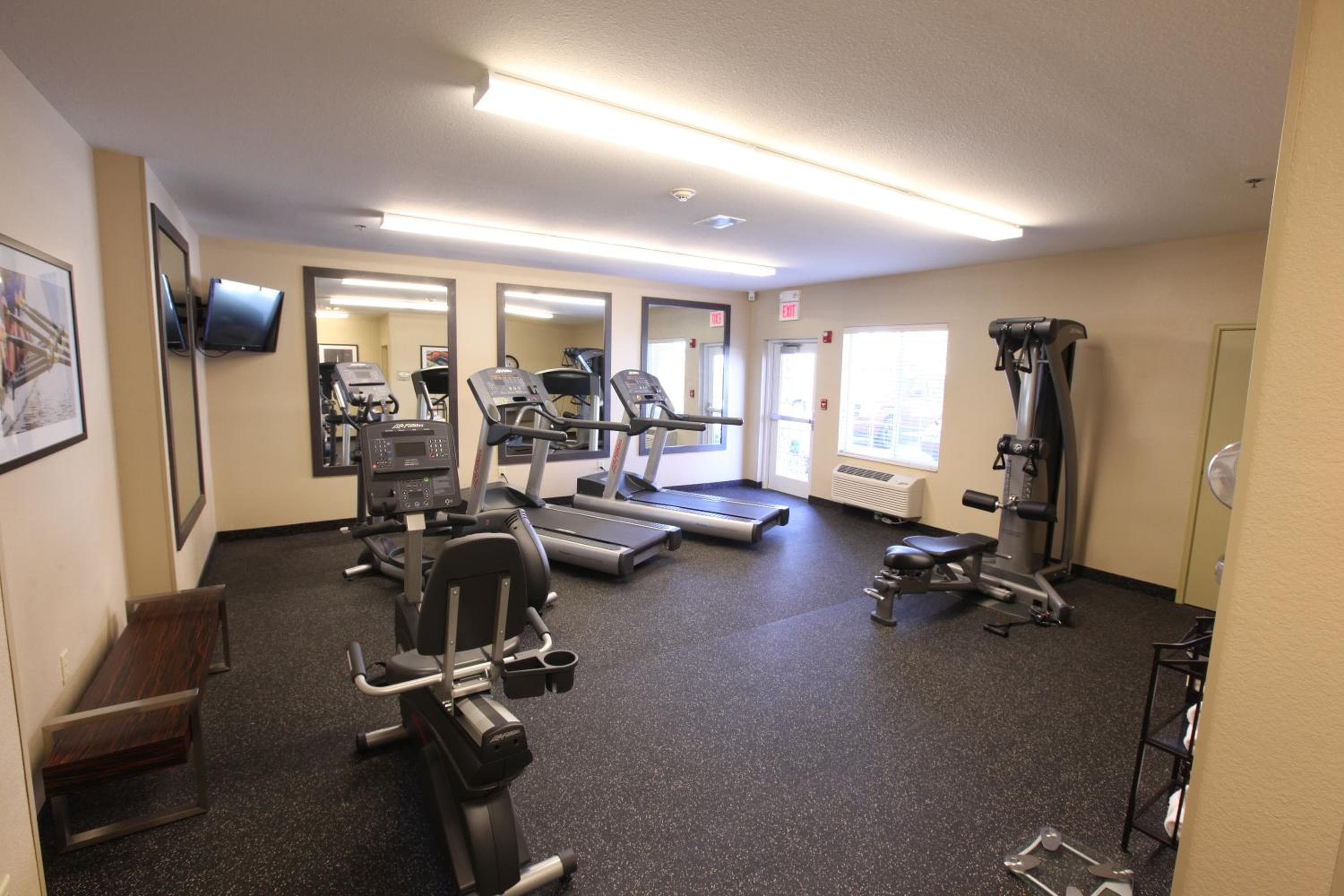 Candlewood Suites Columbia Hwy 63 & I-70 by IHG, Columbia, photo 6