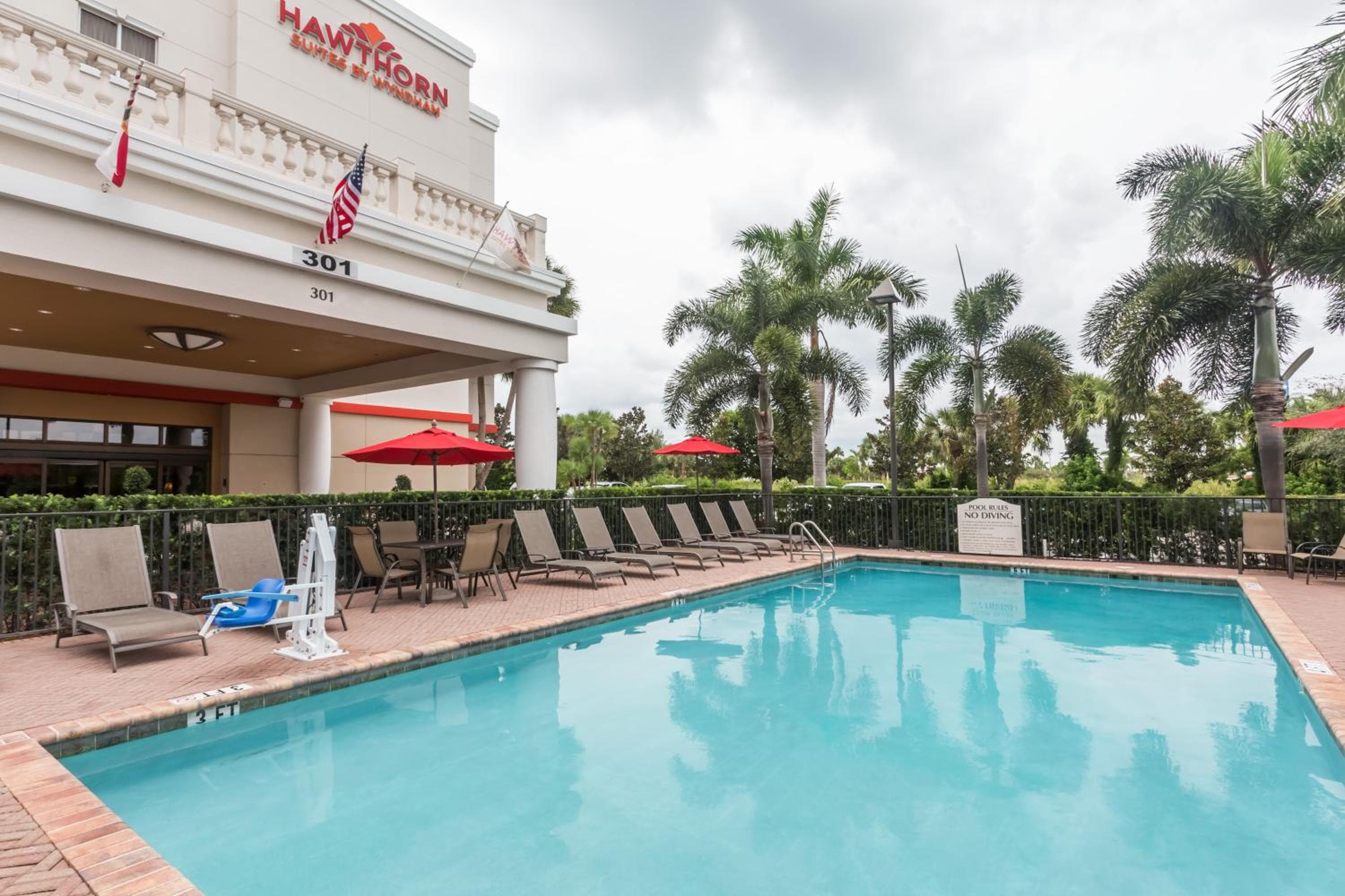 Hawthorn Extended Stay by Wyndham West Palm Beach Airport, West Palm Beach, photo 5