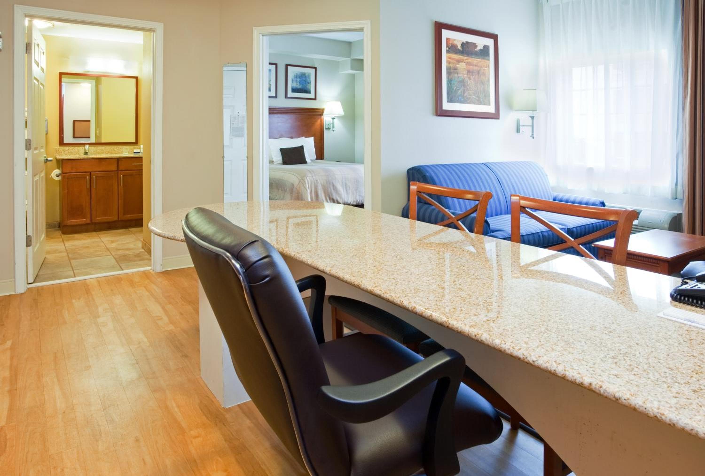 Candlewood Suites Jacksonville by IHG, Jacksonville, photo 2