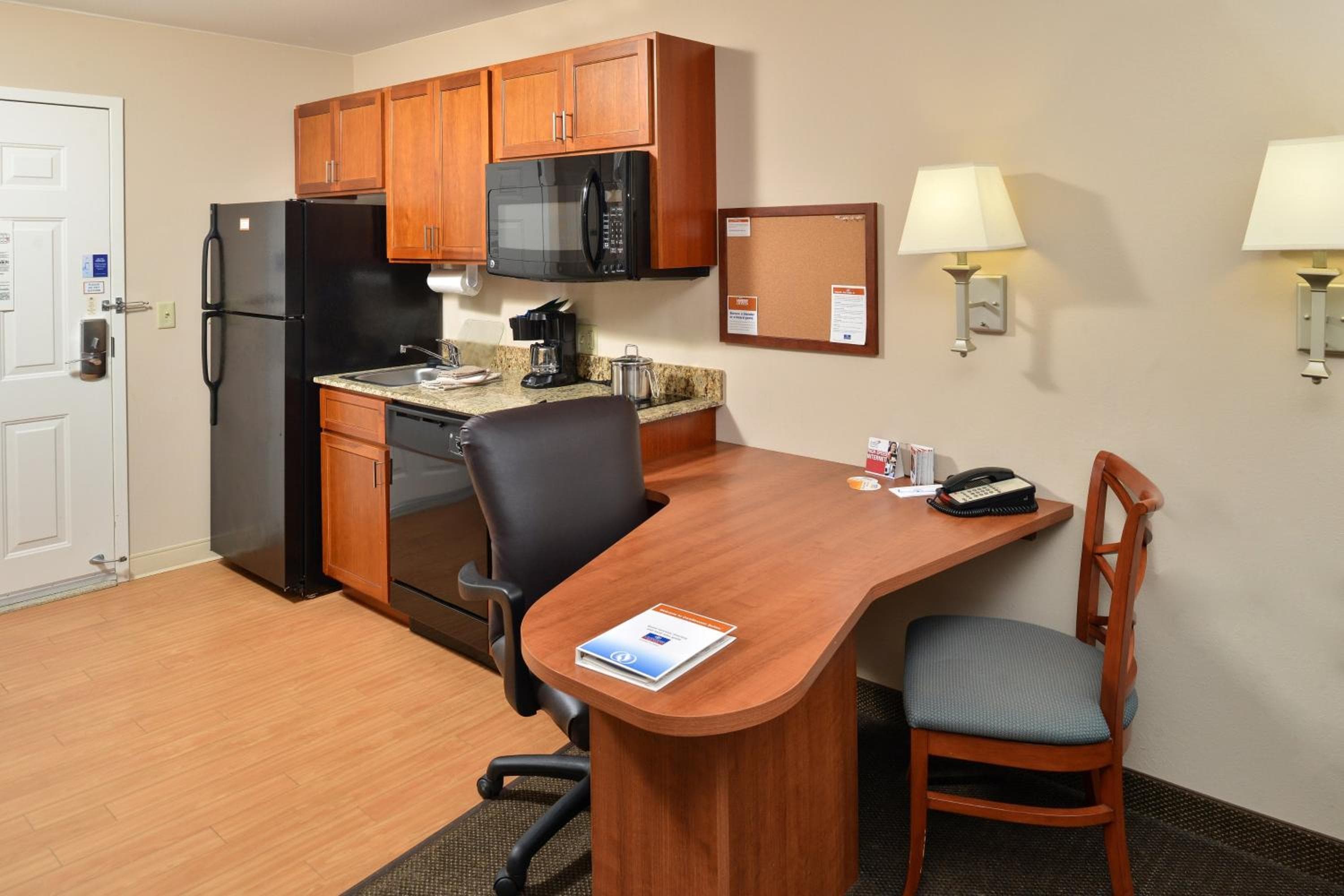 Candlewood Suites Chambersburg by IHG, Chambersburg, photo 2