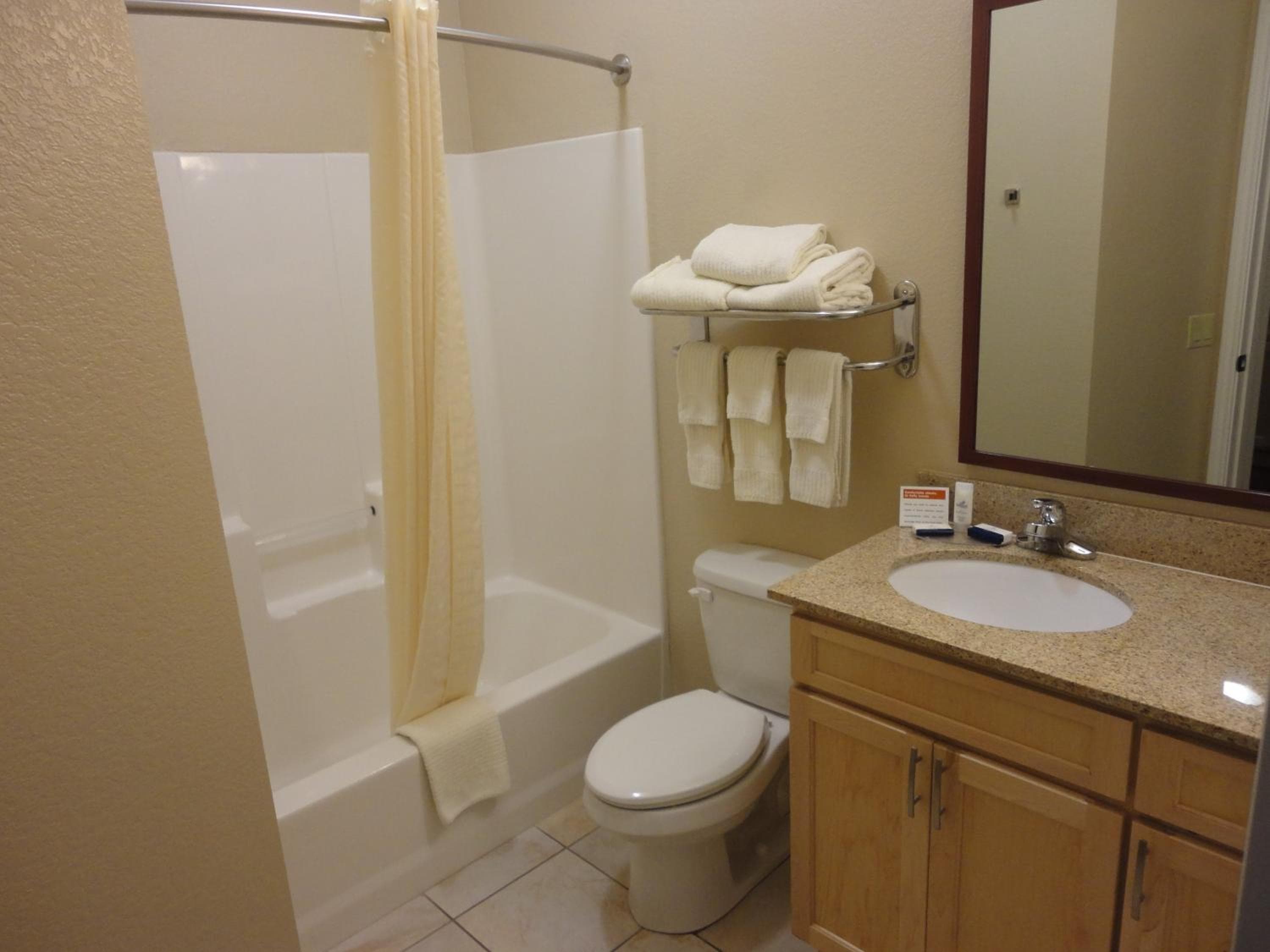 Candlewood Suites Houston The Woodlands by IHG, Conroe, photo 3