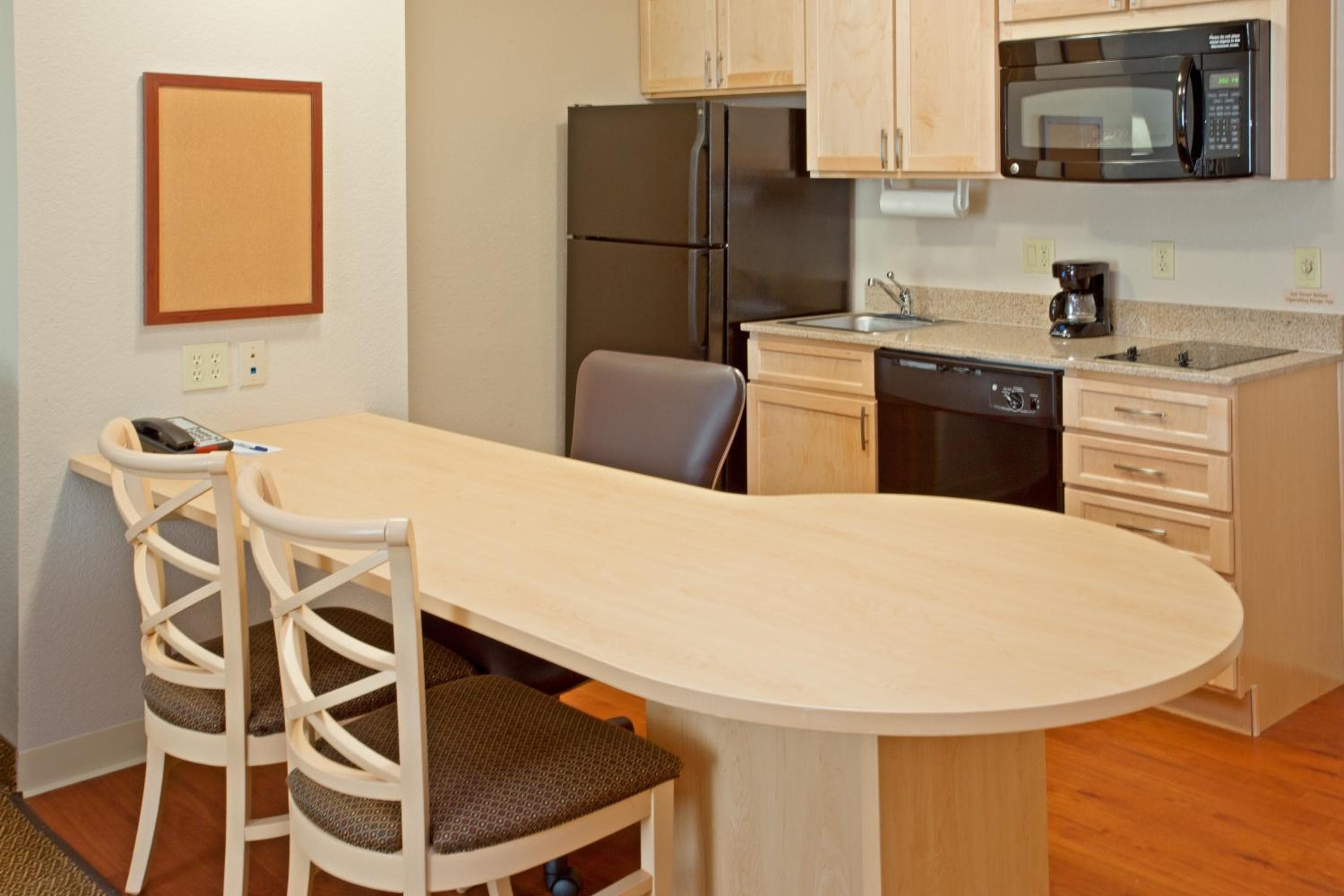 Candlewood Suites Houston The Woodlands by IHG, Conroe, photo 2