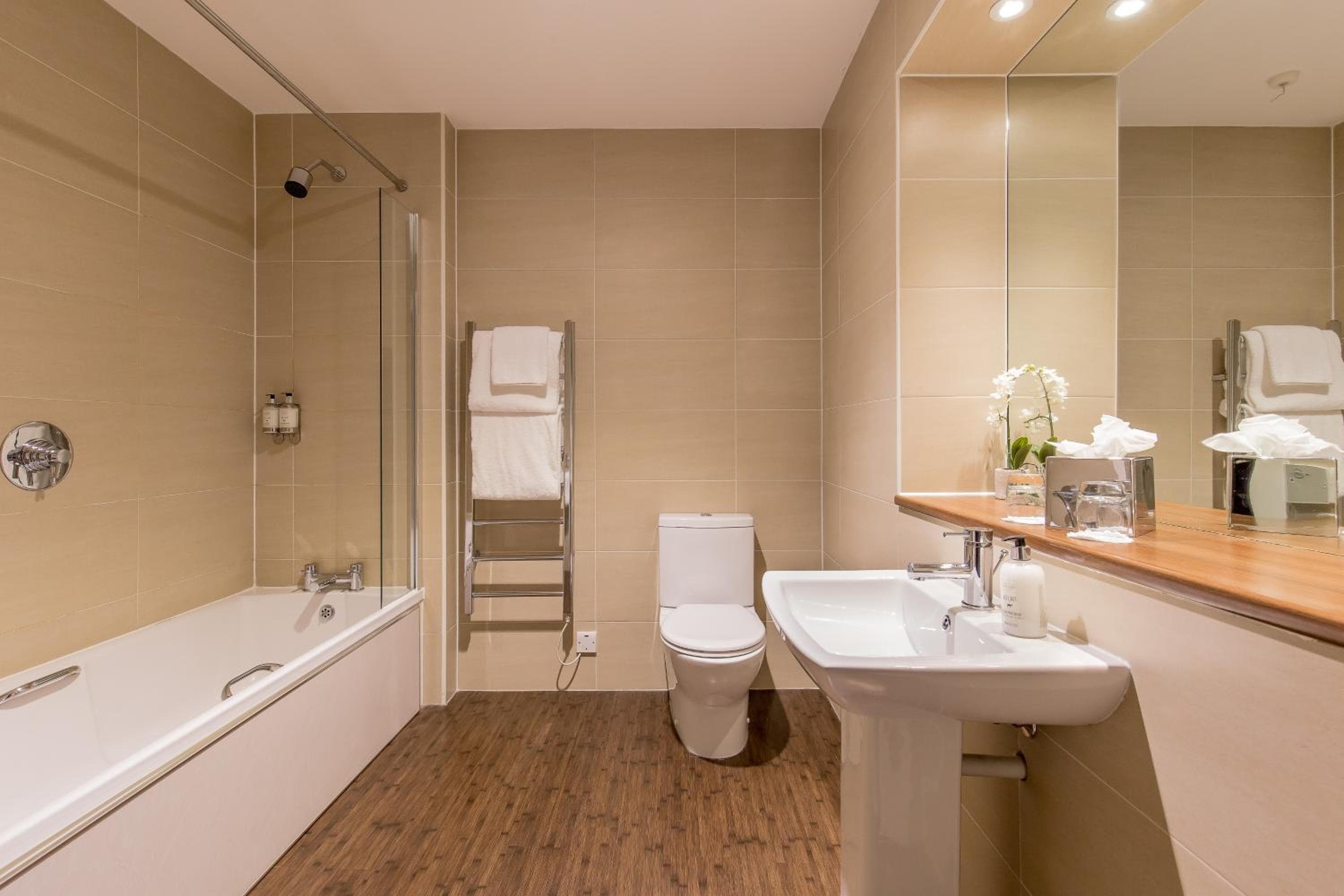 Stewart by Heeton Concept - Aparthotel Edinburgh, Edinburgh, photo 3