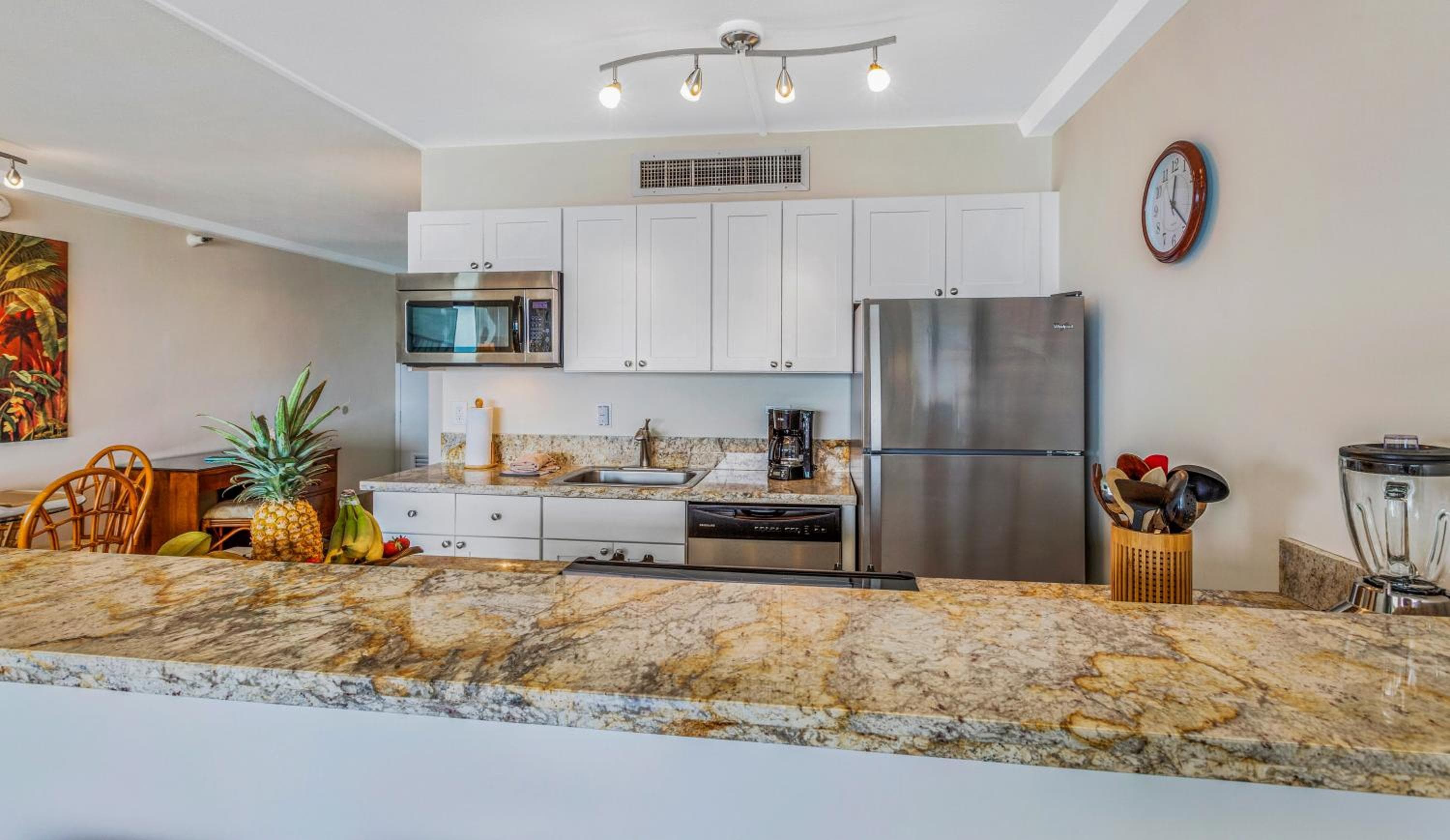 Maui Kai Condos - No Resort Fees, Lahaina, photo 6
