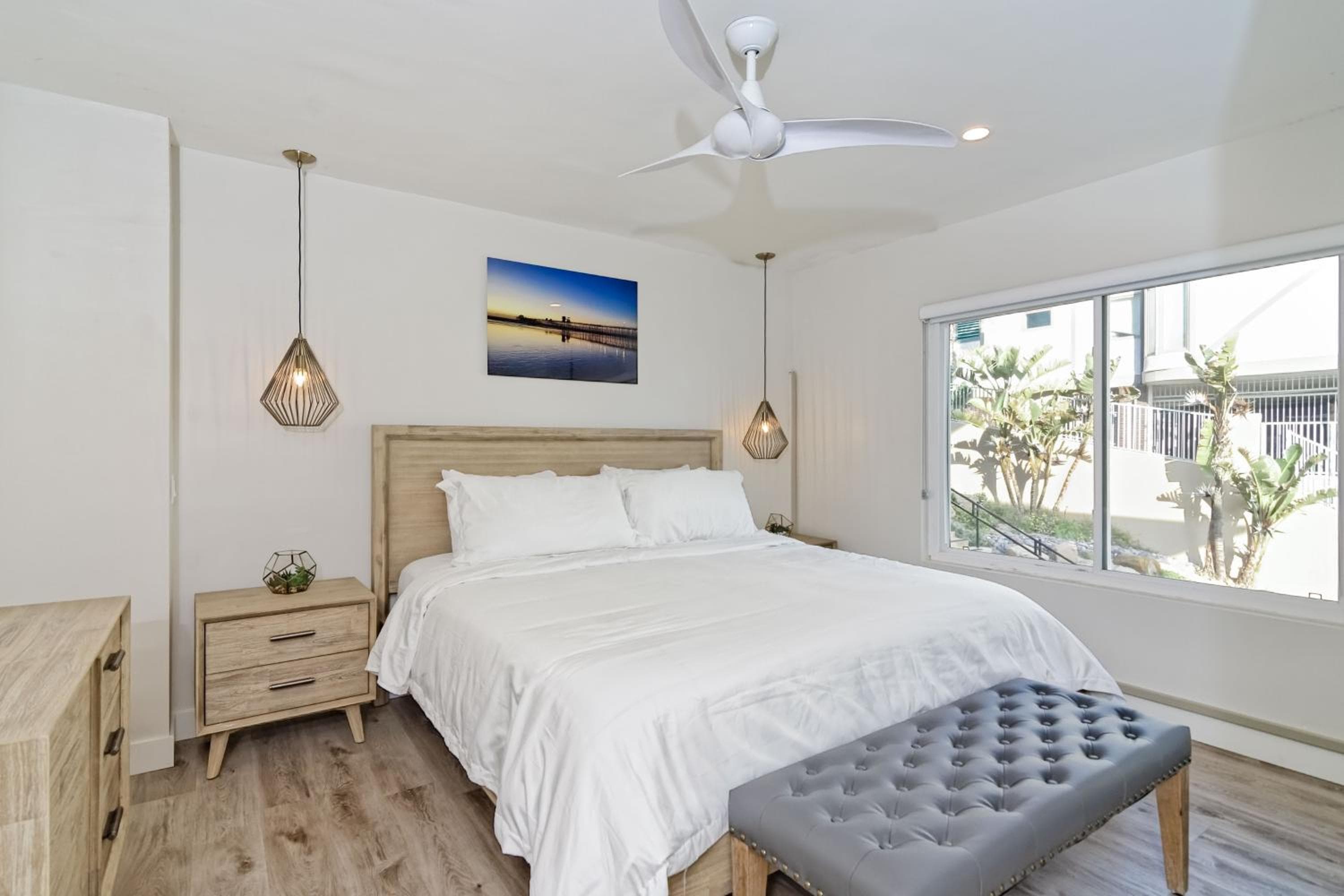 Ocean Villas Beach Front, Carlsbad, photo 3
