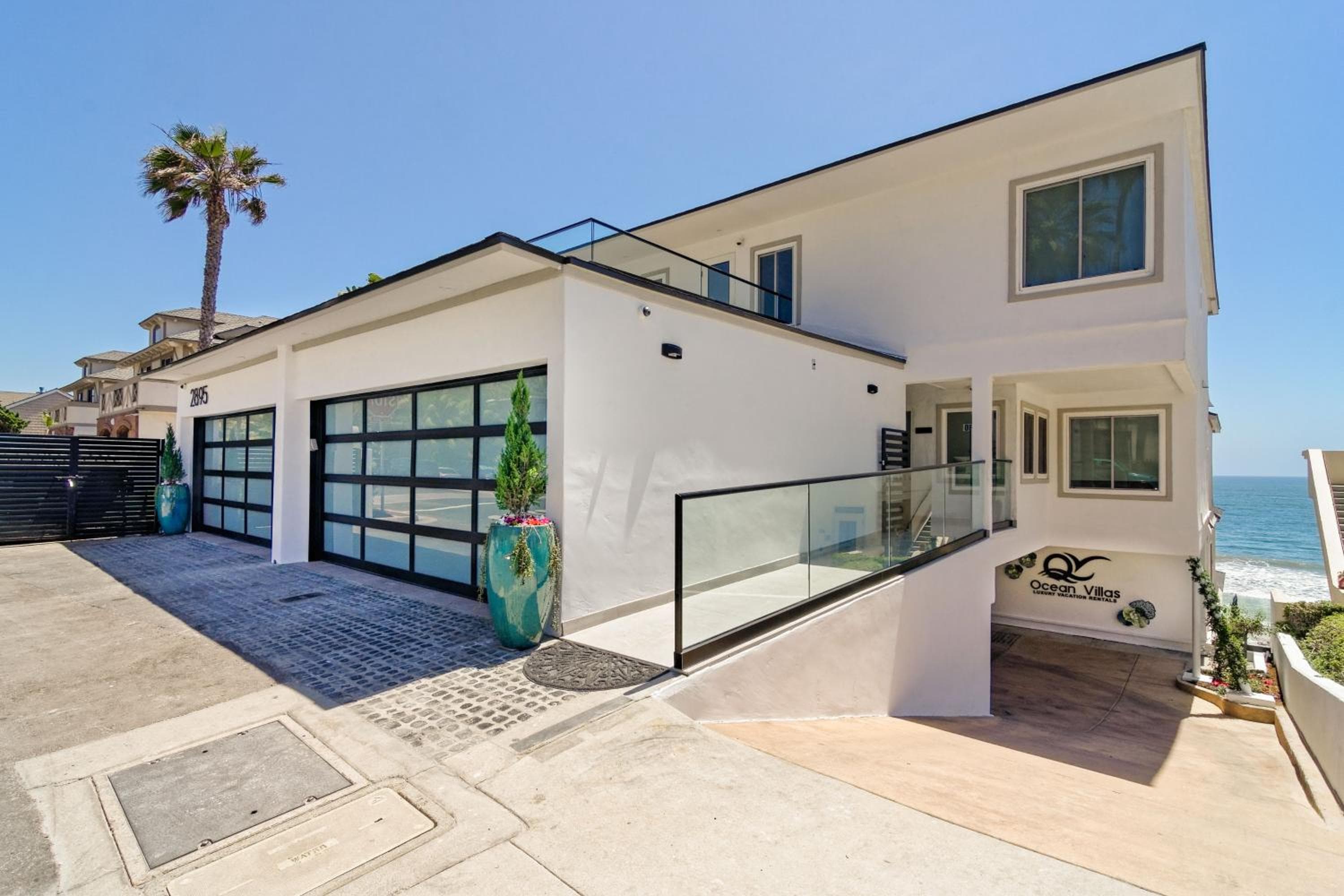 Ocean Villas Beach Front, Carlsbad