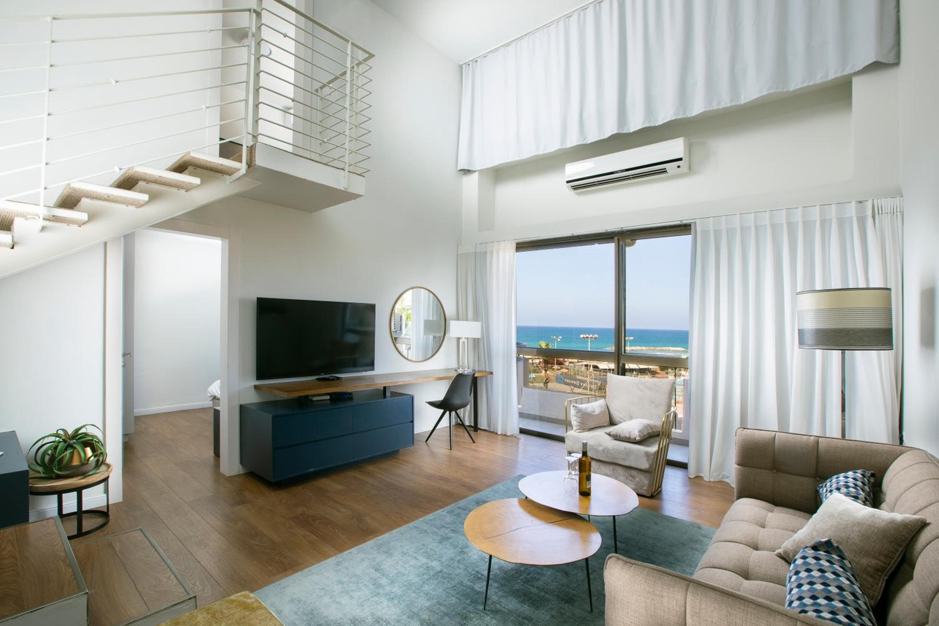 Marine Heights Suites, Herzelia 