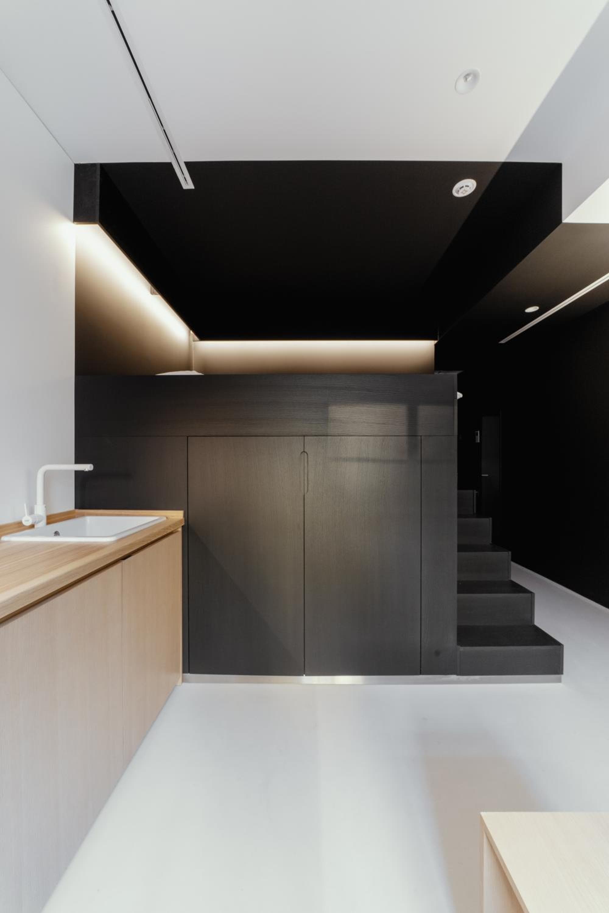 Owntown Apart Hotel, Kyiv, photo 3